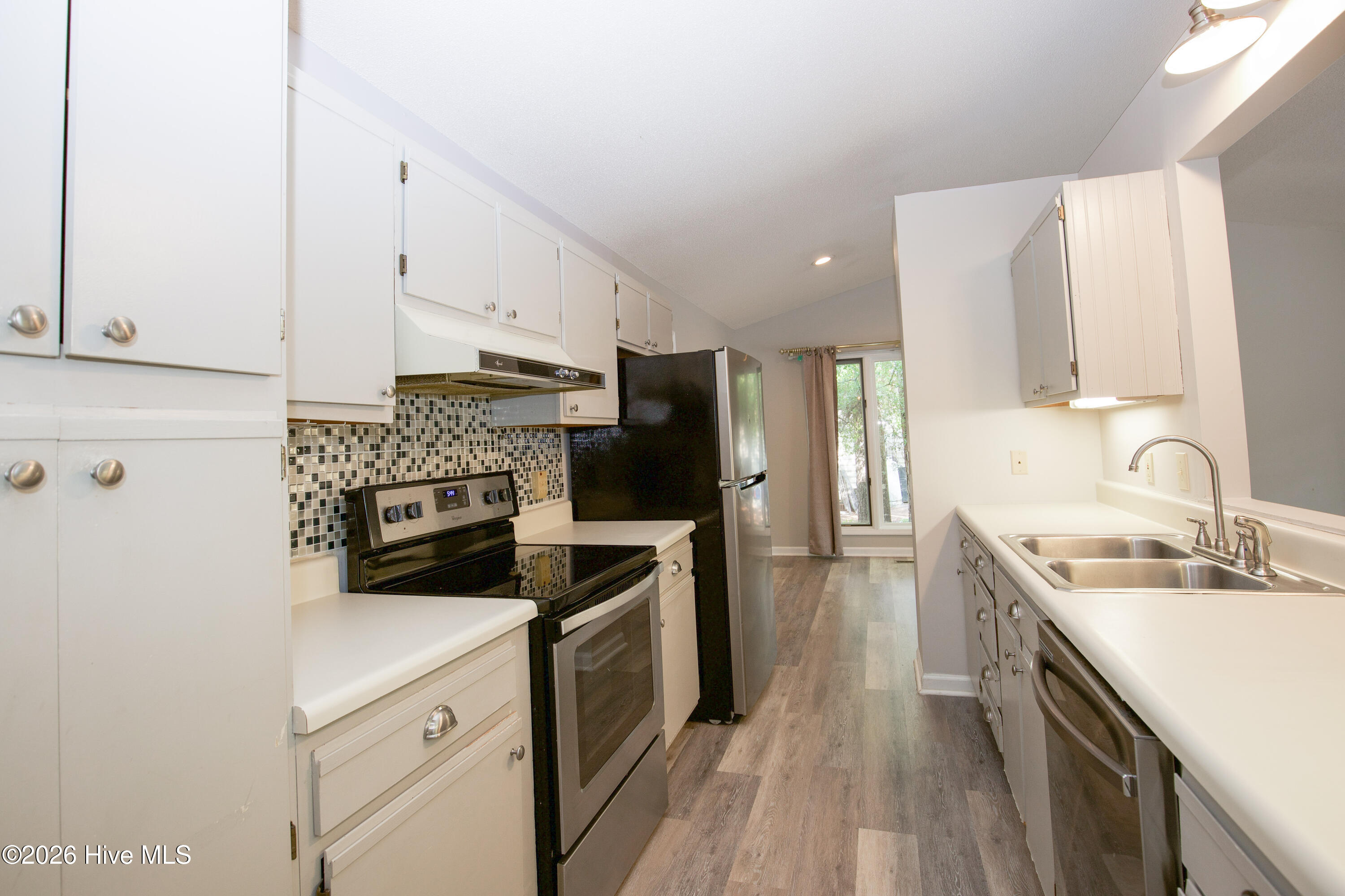 50 Surry Circle Circle N Property Photo 18