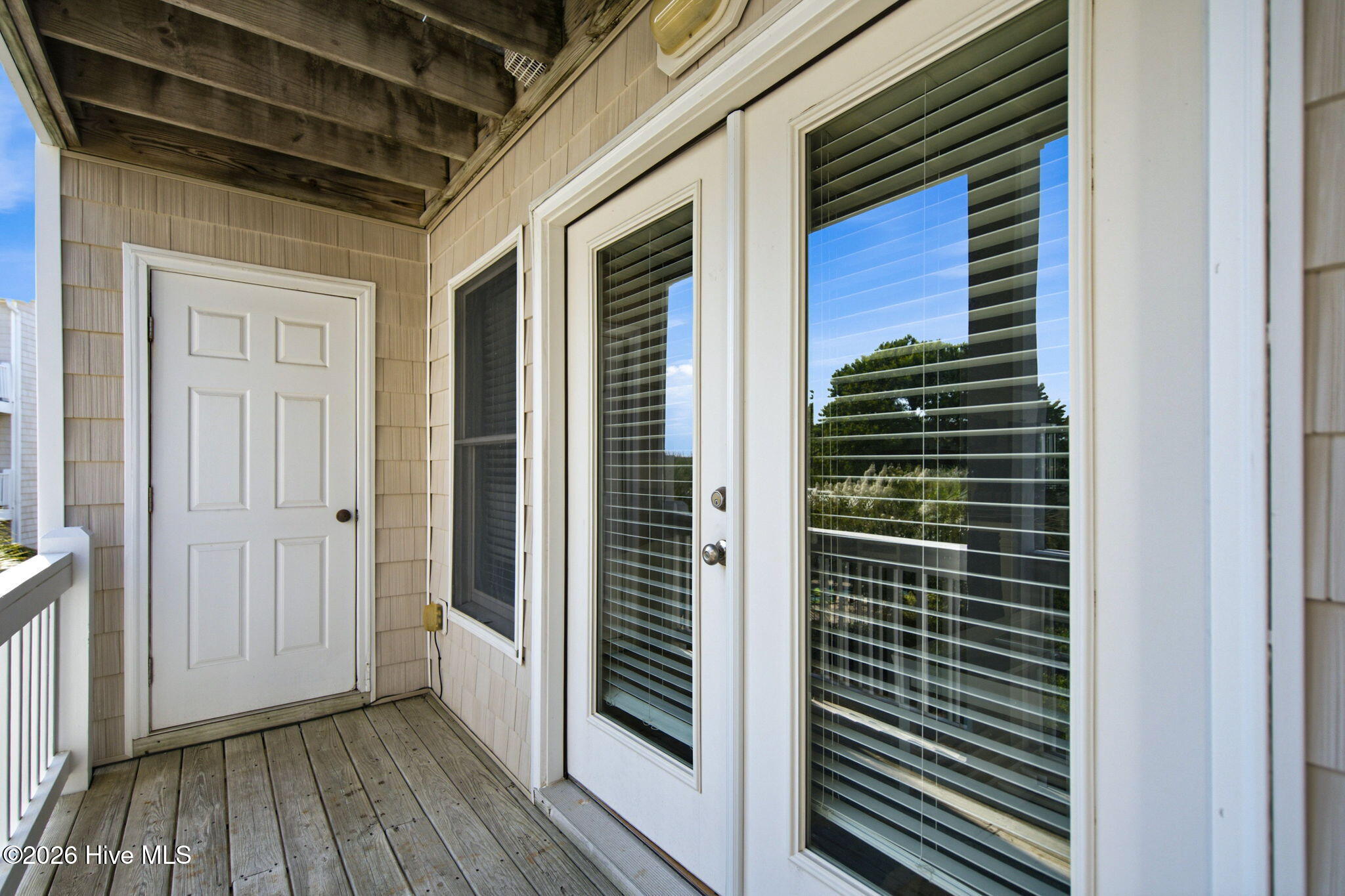 209 N Avenue Property Photo 14