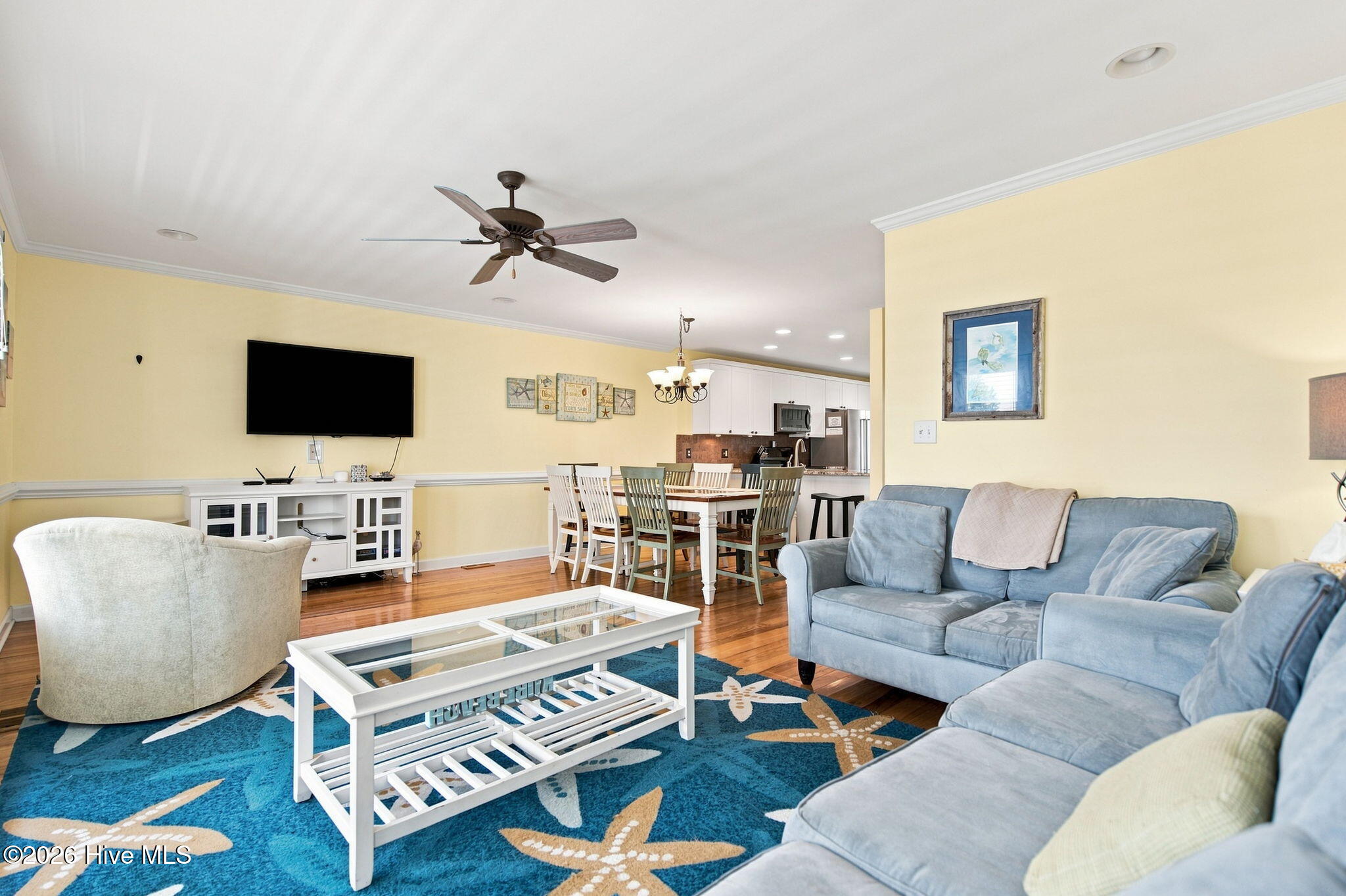 209 N Avenue Property Photo 15