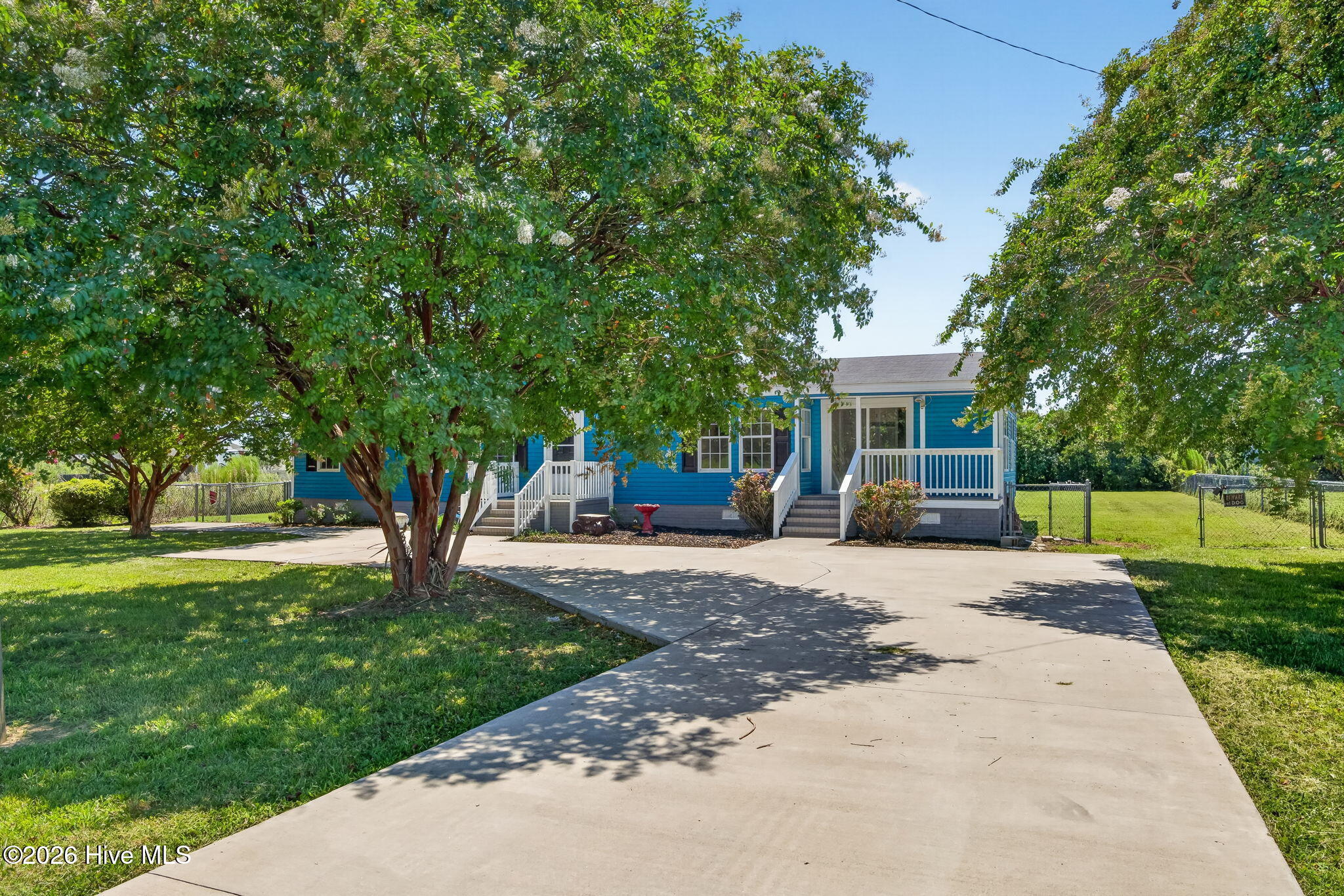 2548 Big Daddy's Road Property Photo 5