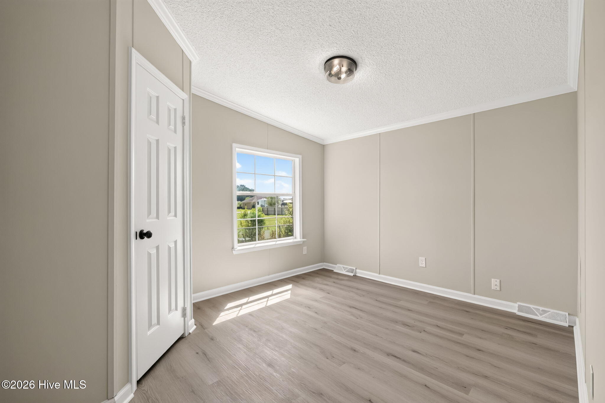 2548 Big Daddy's Road Property Photo 12