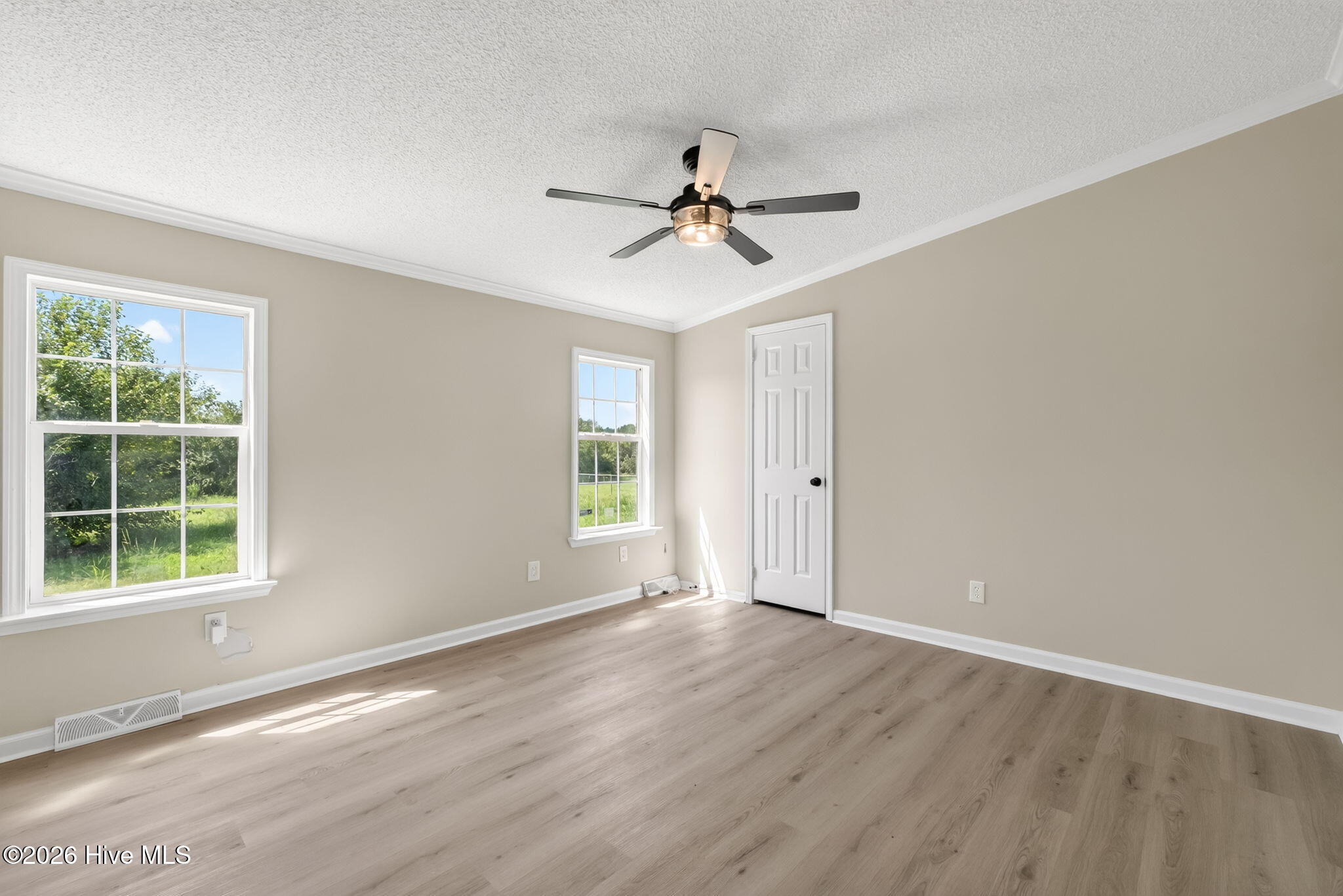 2548 Big Daddy's Road Property Photo 15