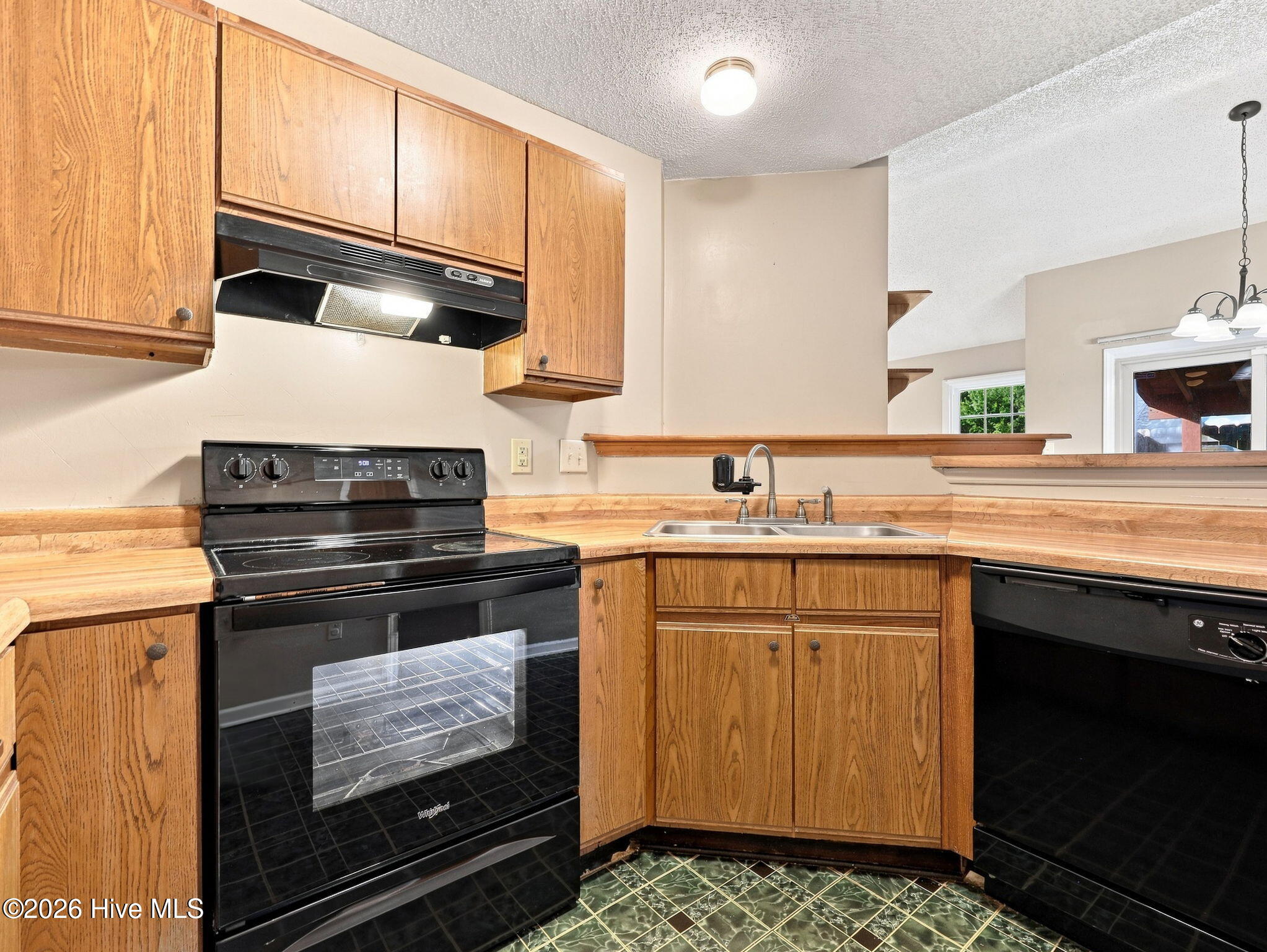 204 Hemlock Drive Property Photo 17