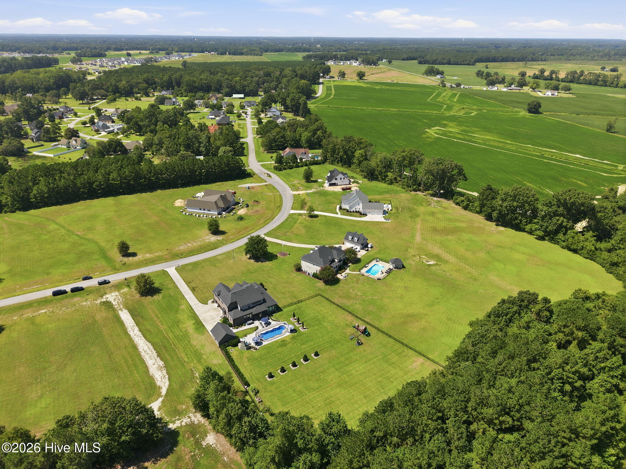 1425 Fox Hollow Drive Property Photo 9