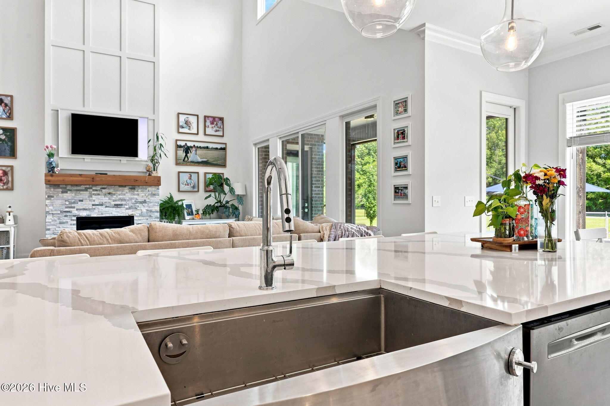 1425 Fox Hollow Drive Property Photo 20