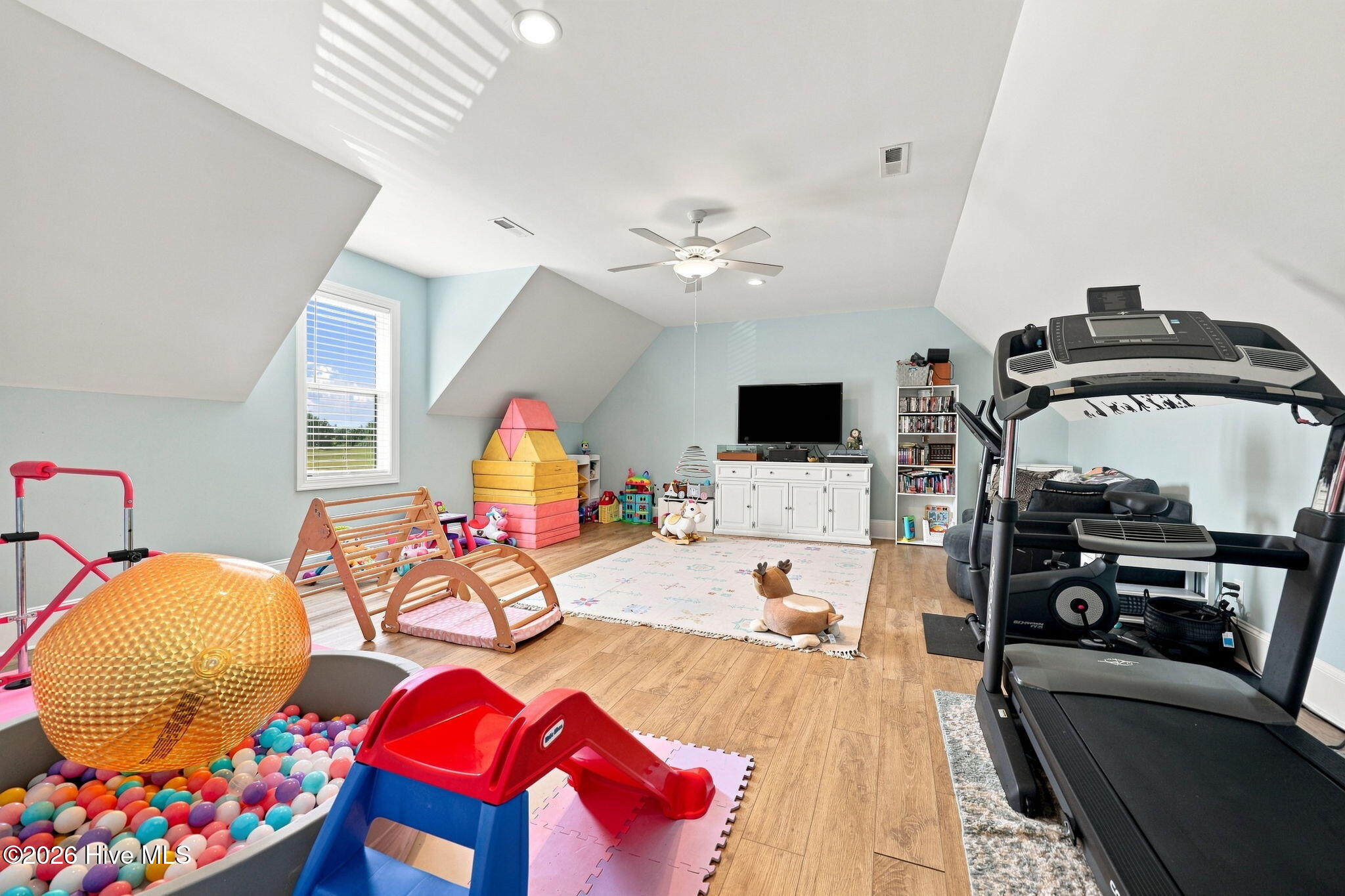 1425 Fox Hollow Drive Property Photo 49