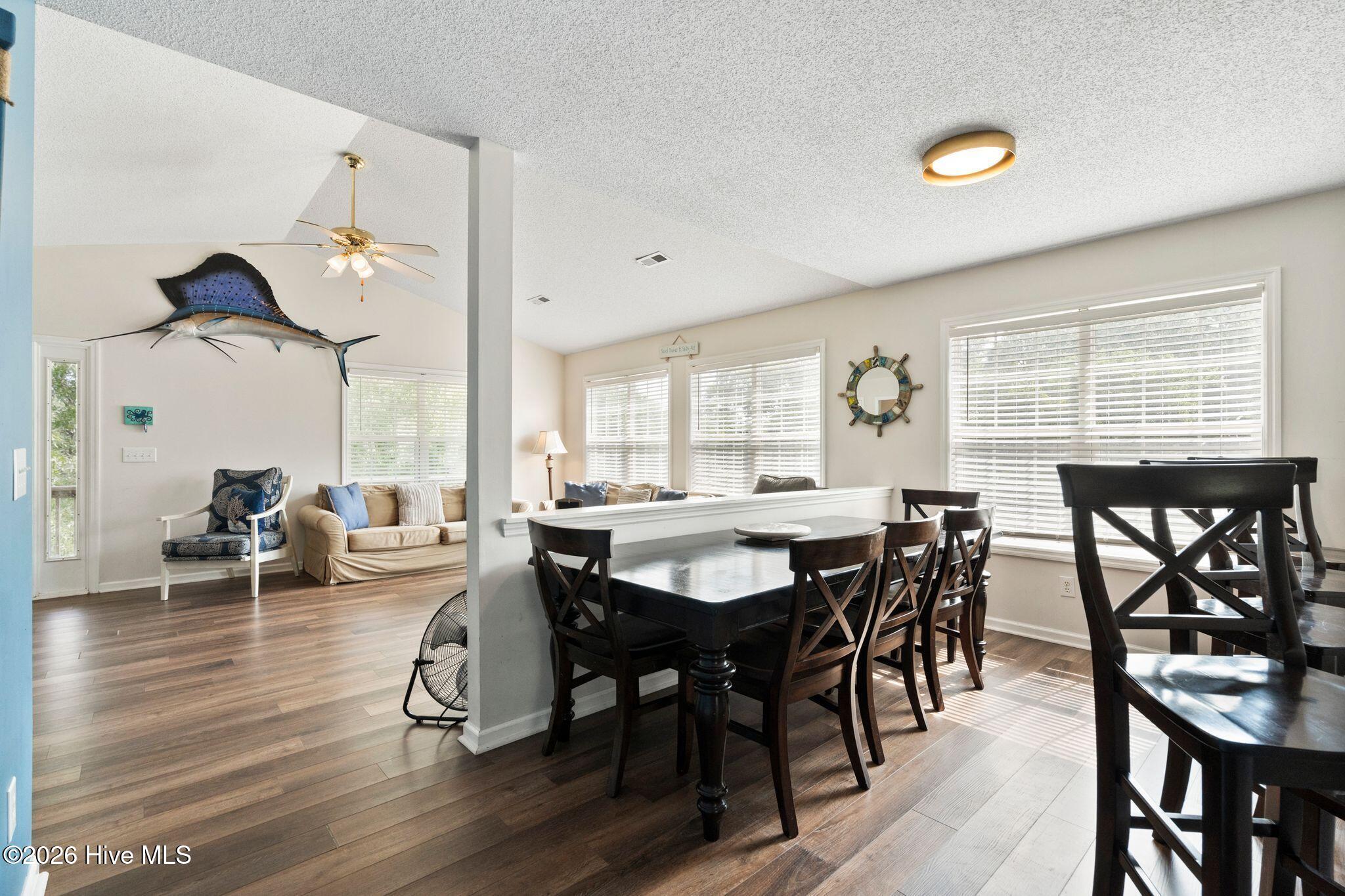 1207 E Oak Island Drive Property Photo 11