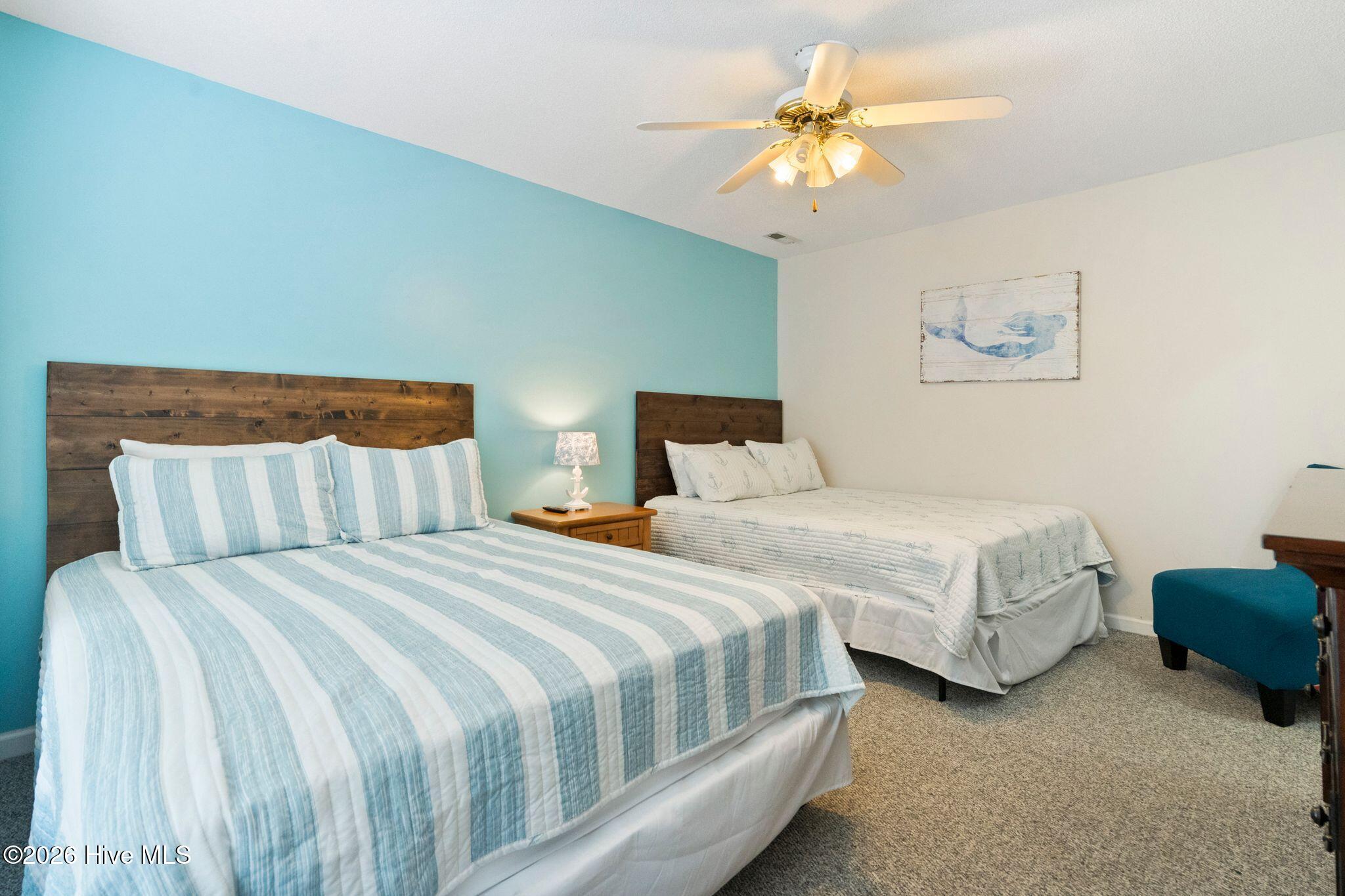 1207 E Oak Island Drive Property Photo 33