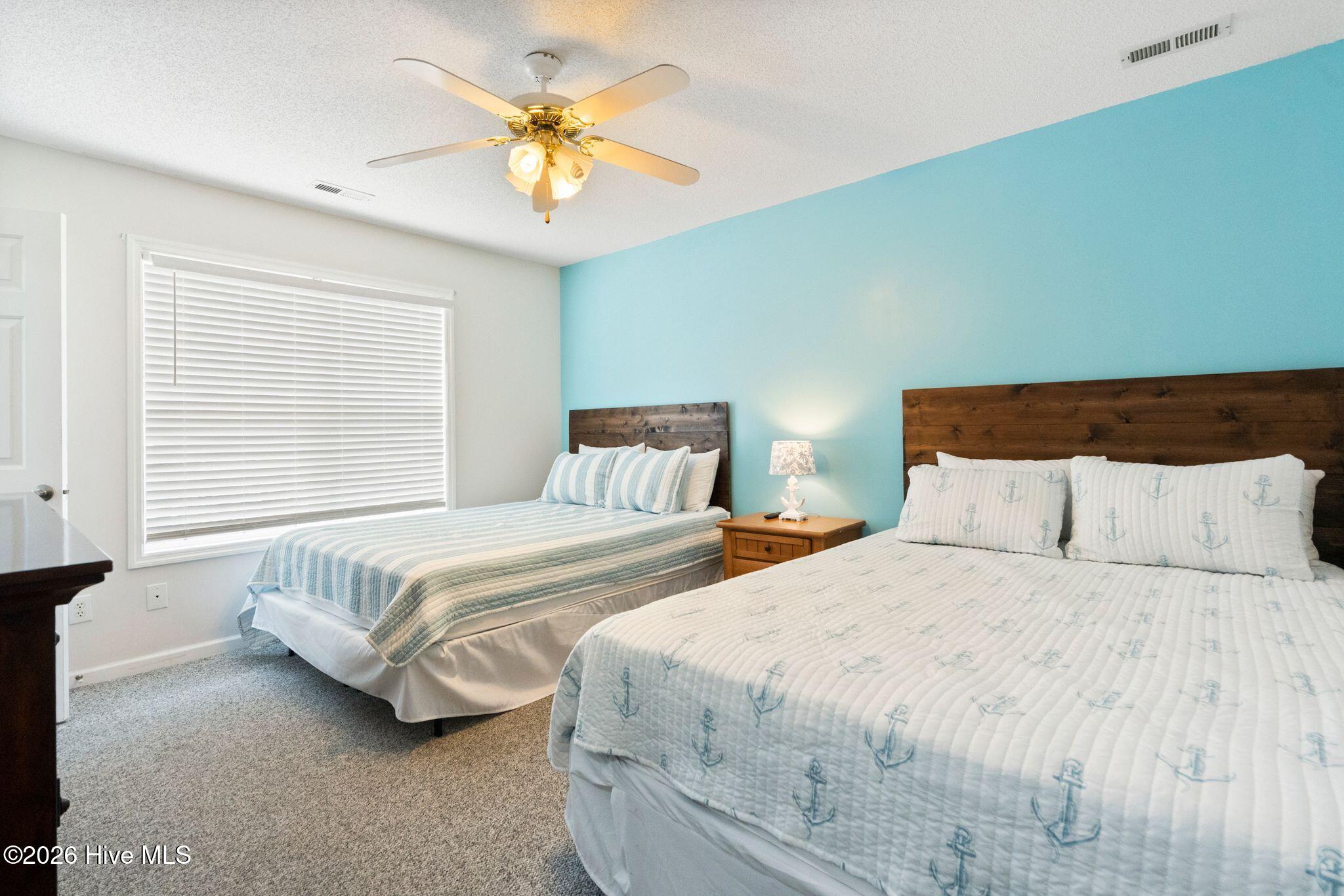 1207 E Oak Island Drive Property Photo 35