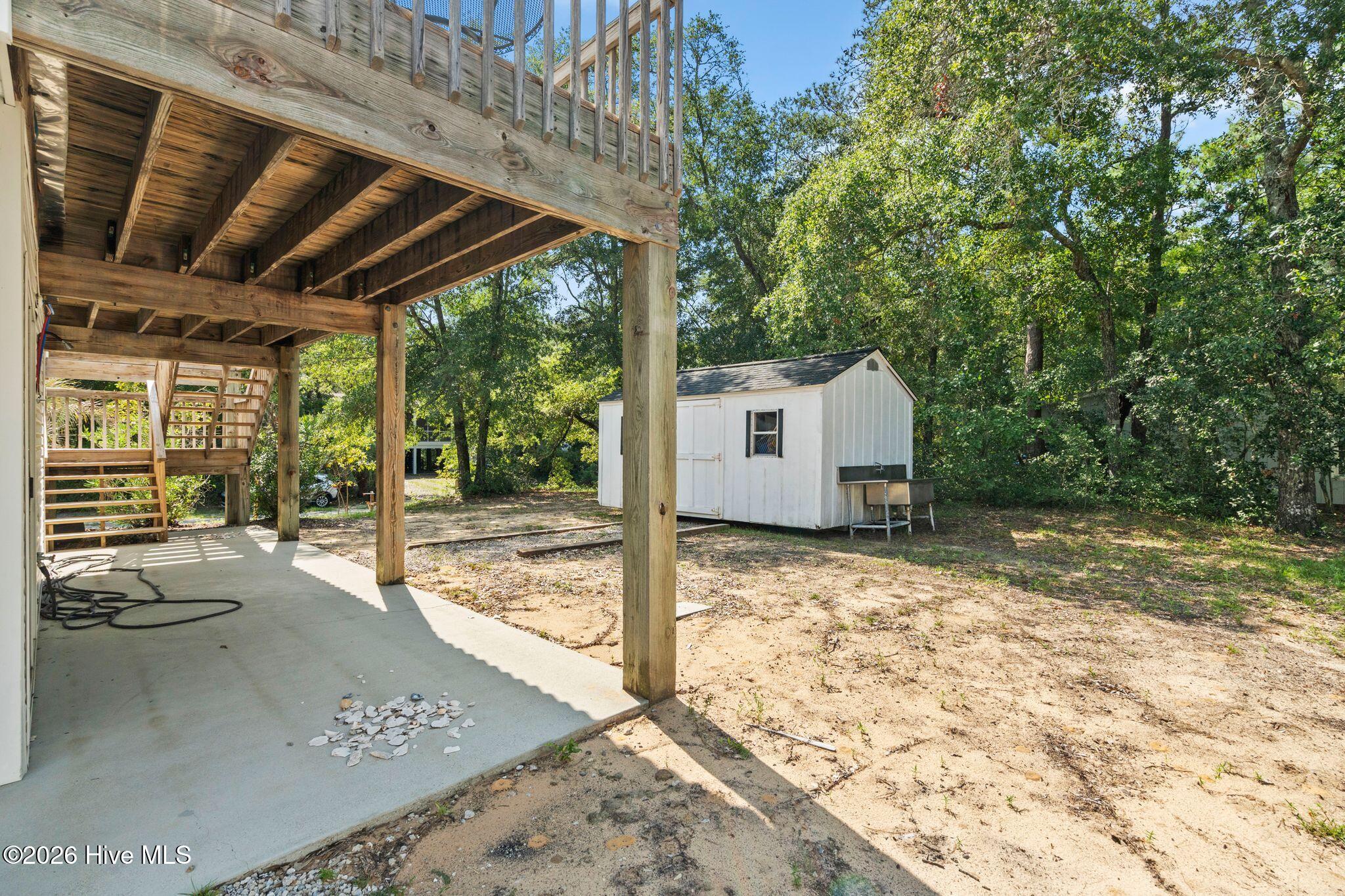 1207 E Oak Island Drive Property Photo 66