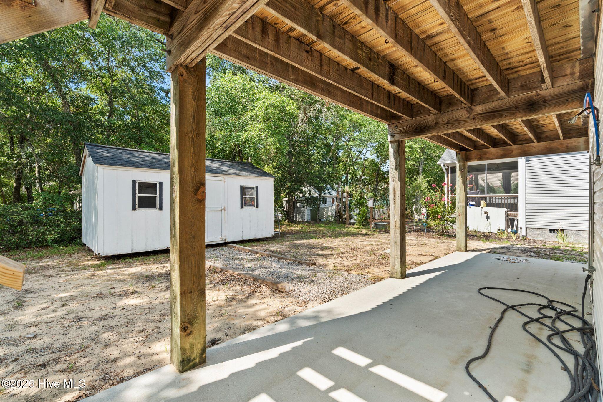 1207 E Oak Island Drive Property Photo 69