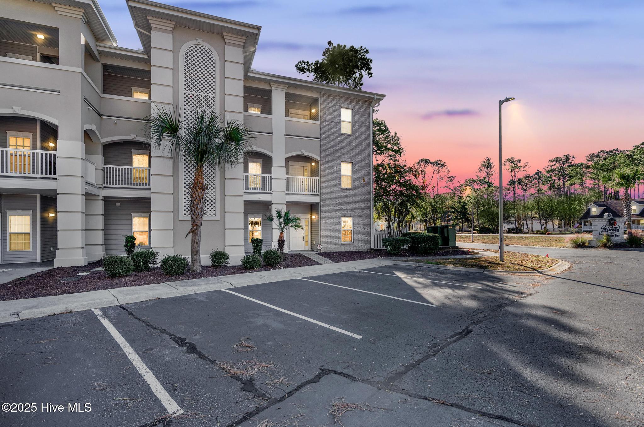 908 Resort Circle Unit 604 Property Photo 5