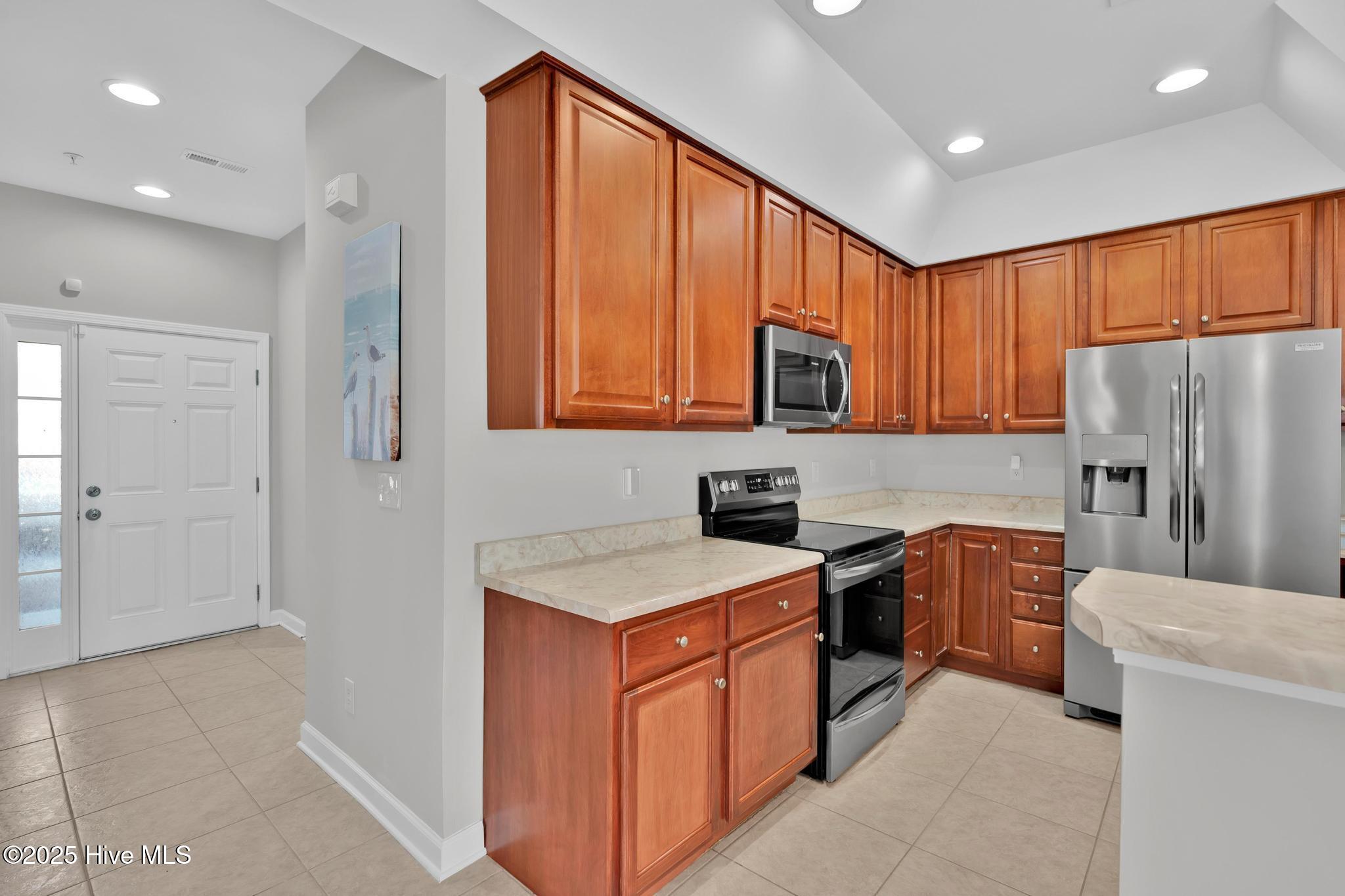 908 Resort Circle Unit 604 Property Photo 15