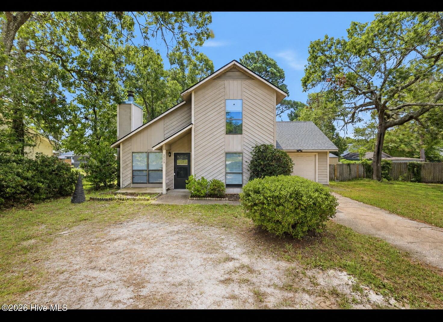 5719 Trevino Street Property Photo 2