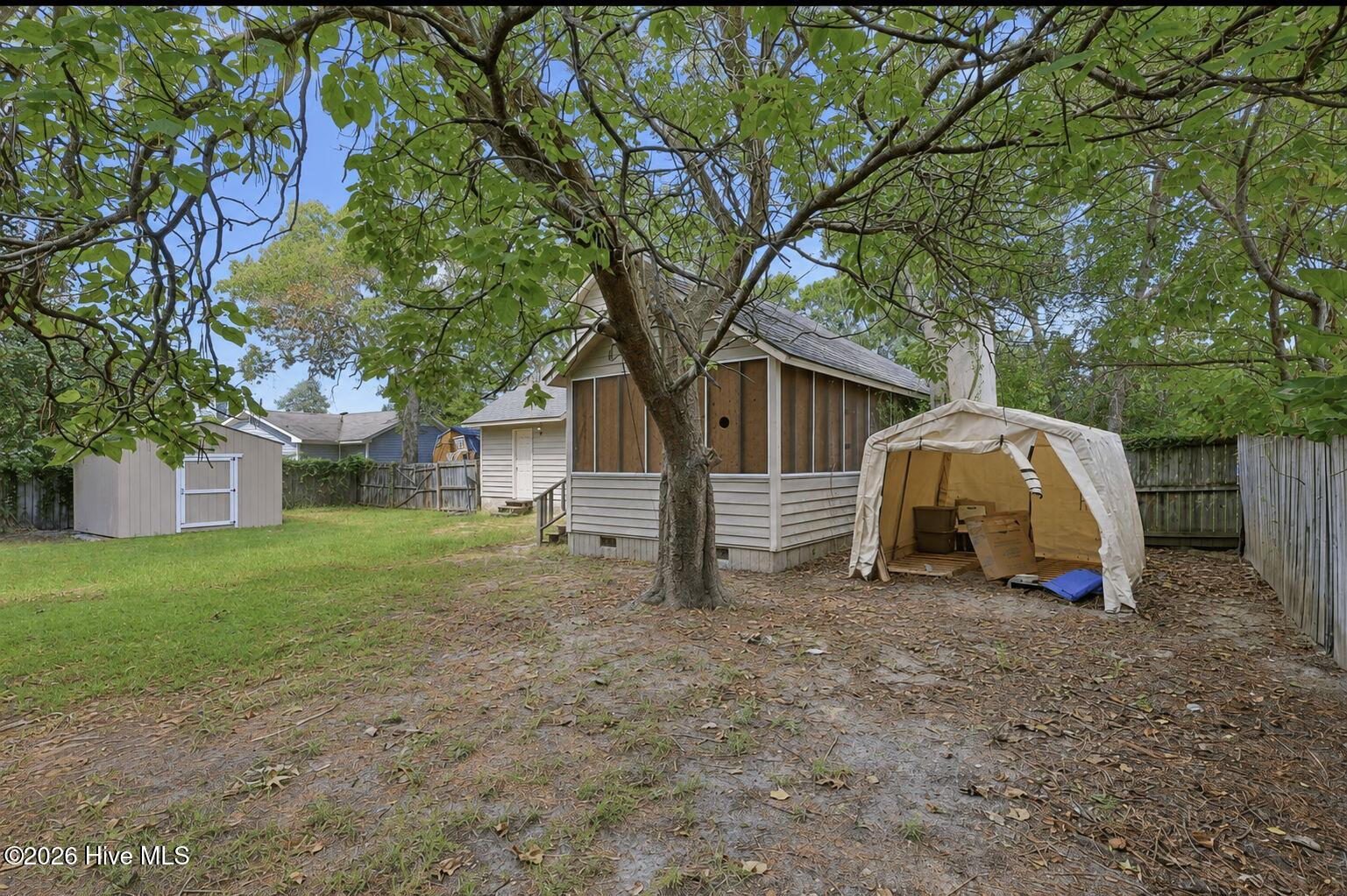5719 Trevino Street Property Photo 9