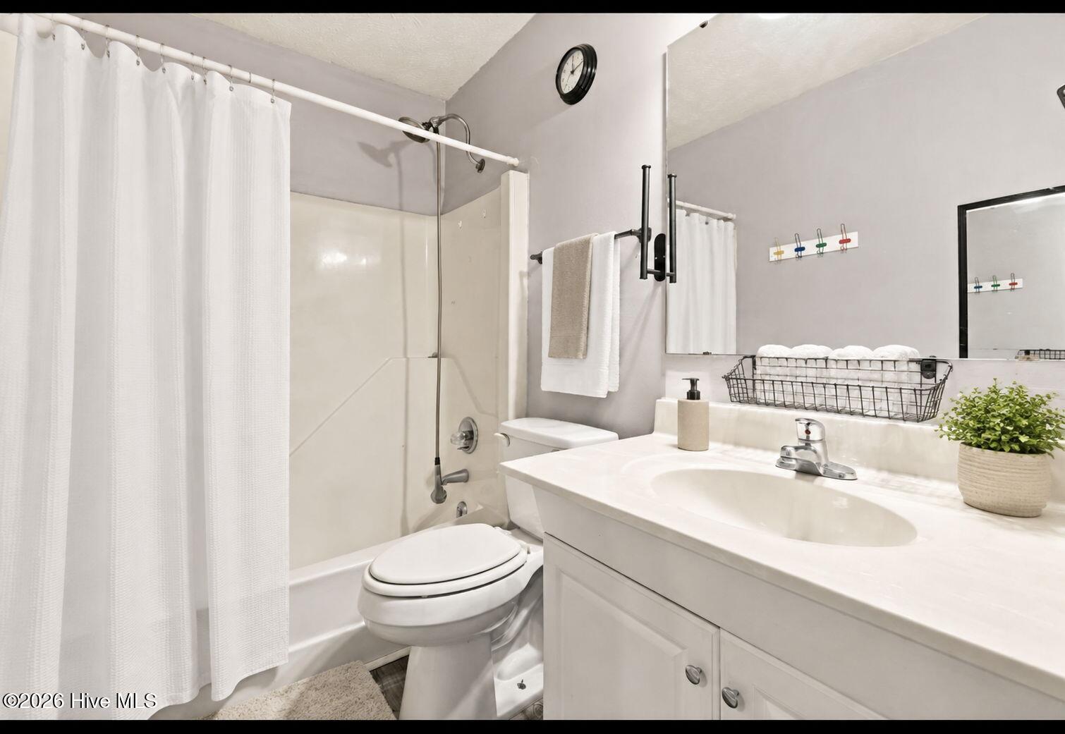 5719 Trevino Street Property Photo 37