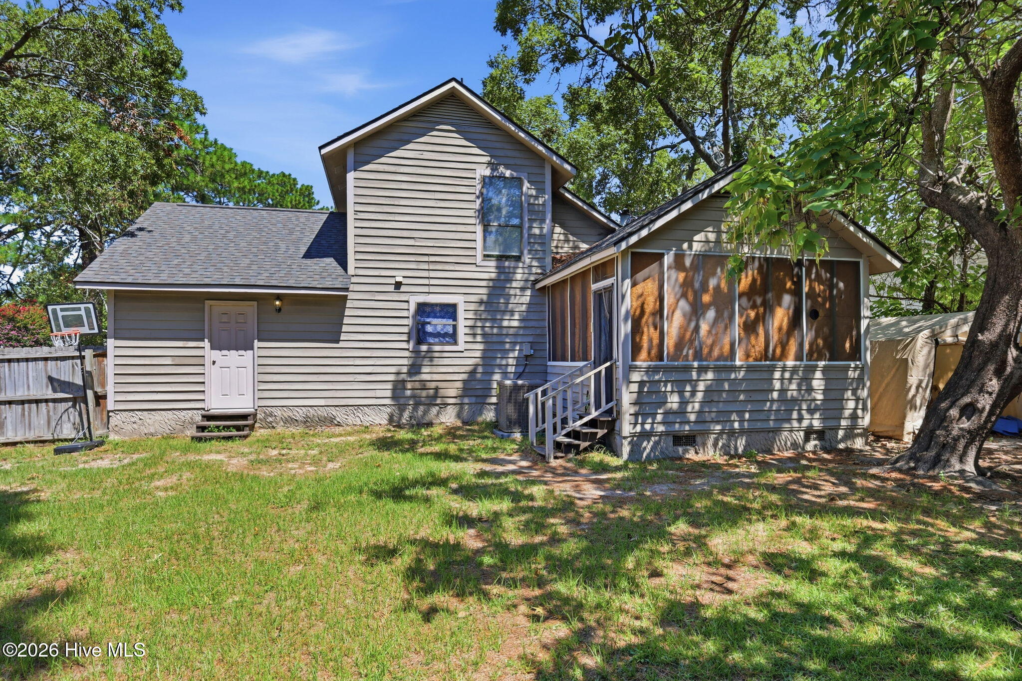 5719 Trevino Street Property Photo 56