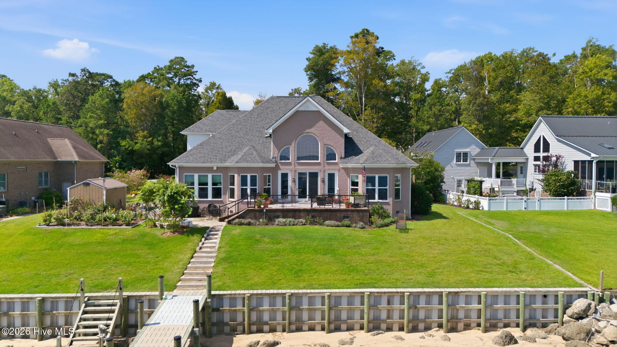 927 Stately Pines Road Property Photo 45