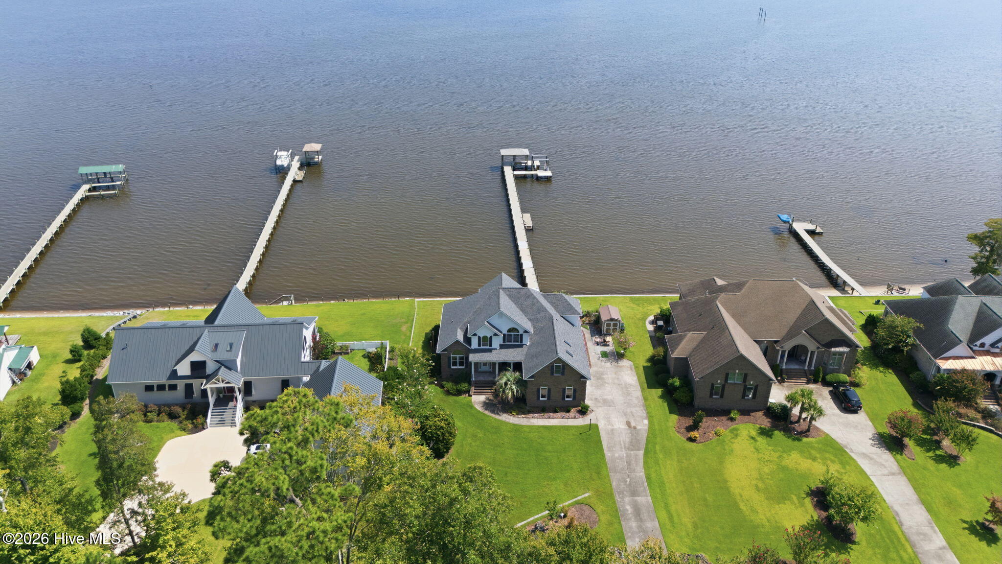 927 Stately Pines Road Property Photo 49