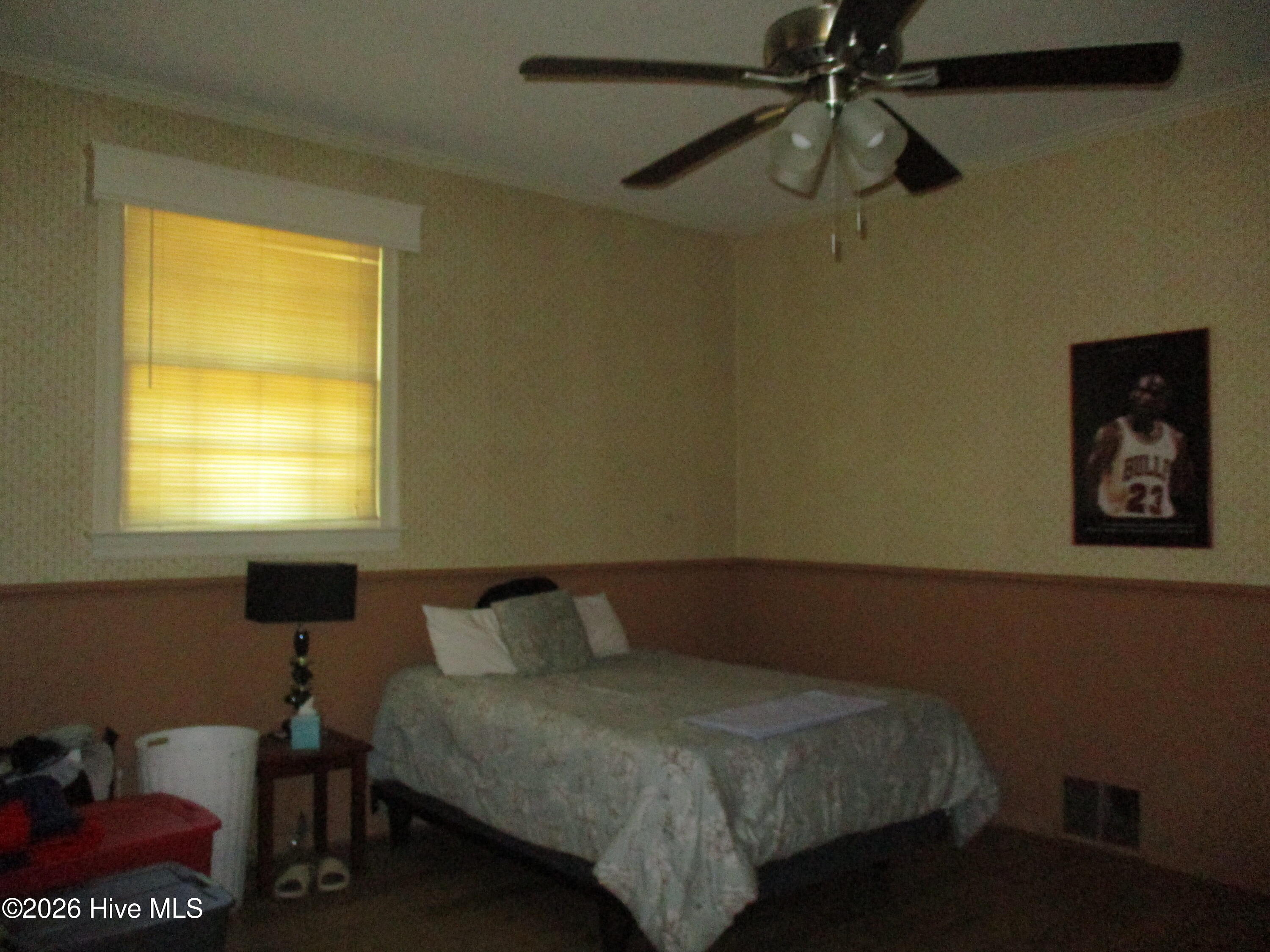 2201 Woodview Road Property Photo 15