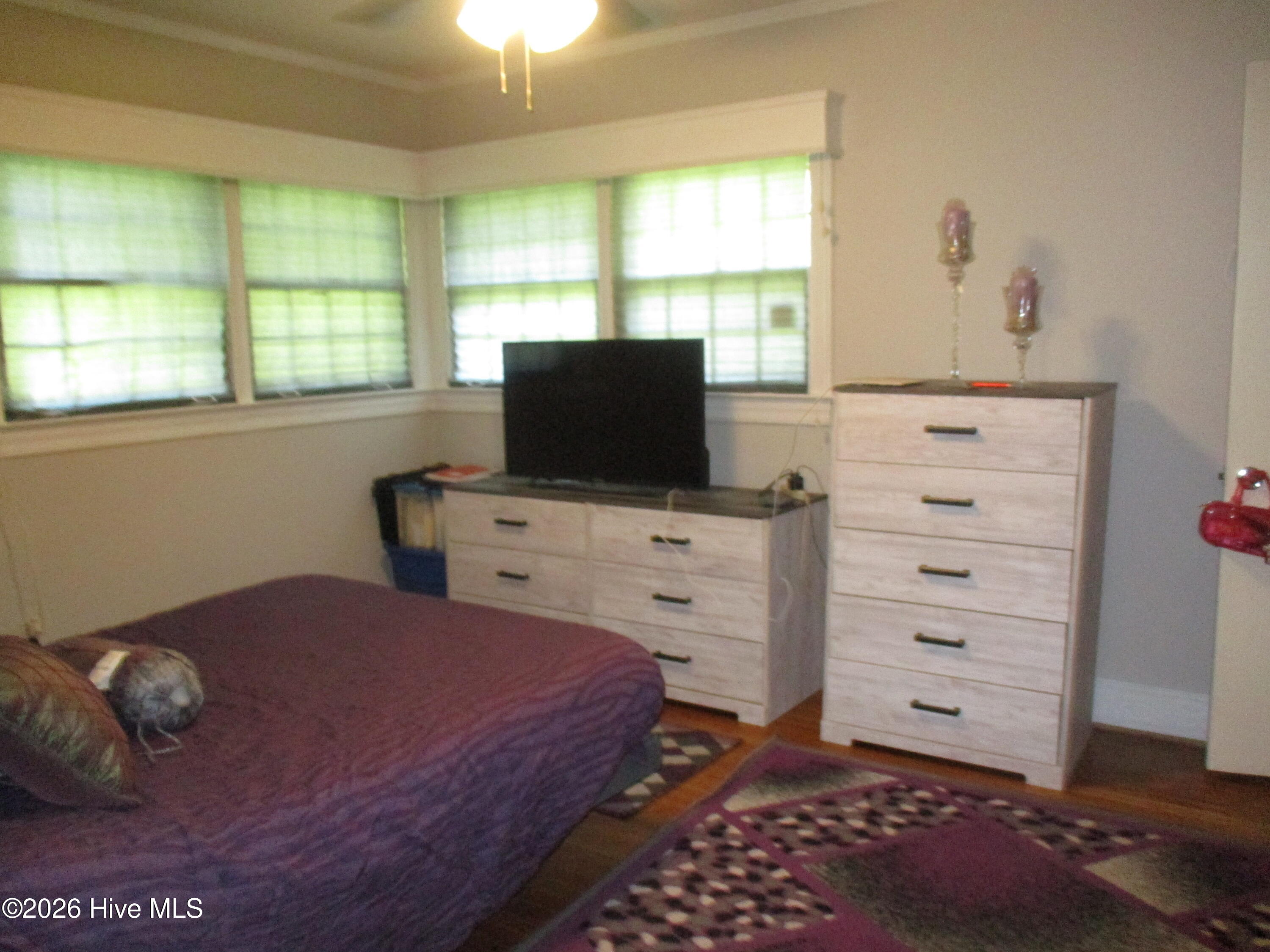 2201 Woodview Road Property Photo 34