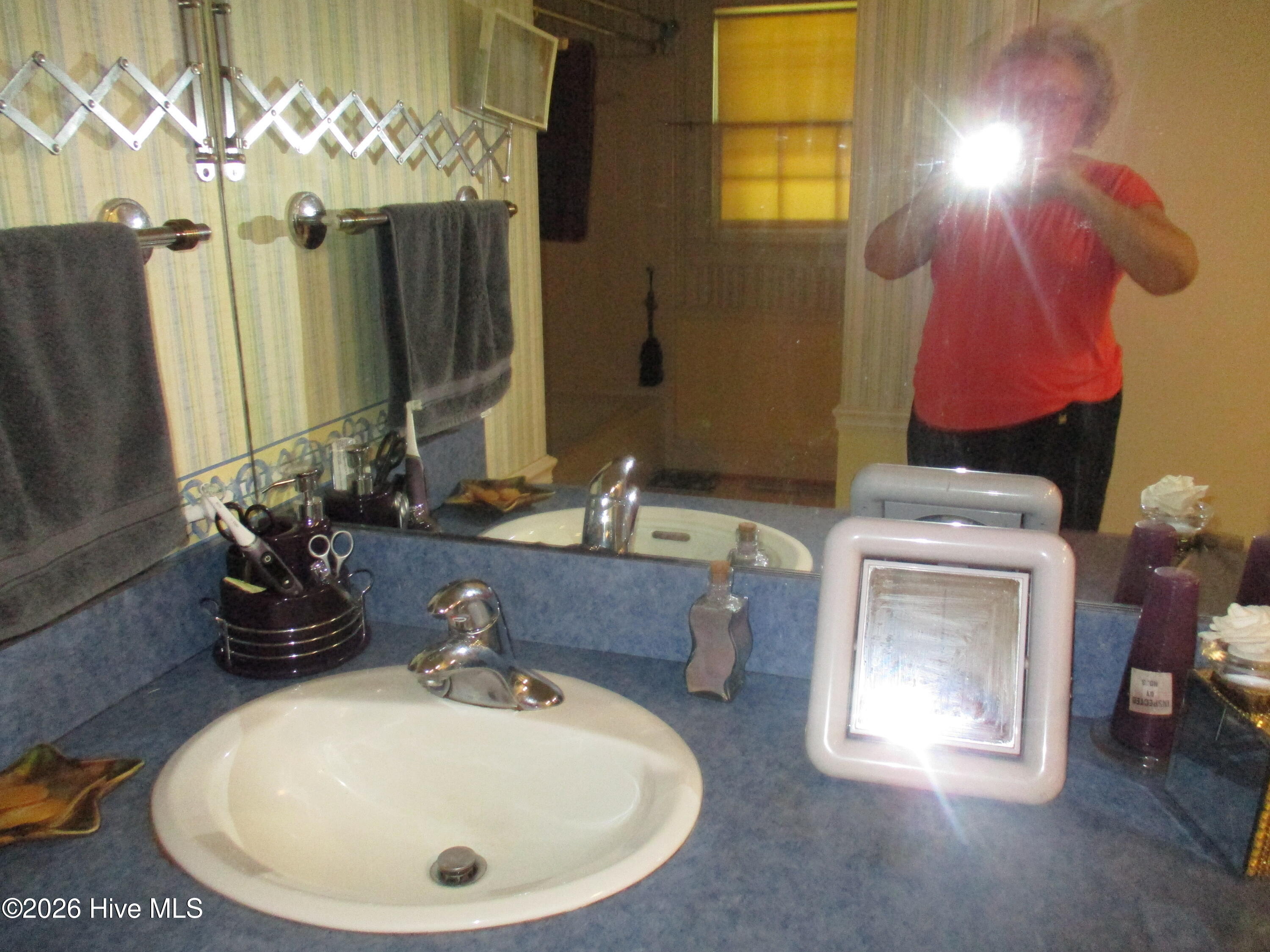 2201 Woodview Road Property Photo 39