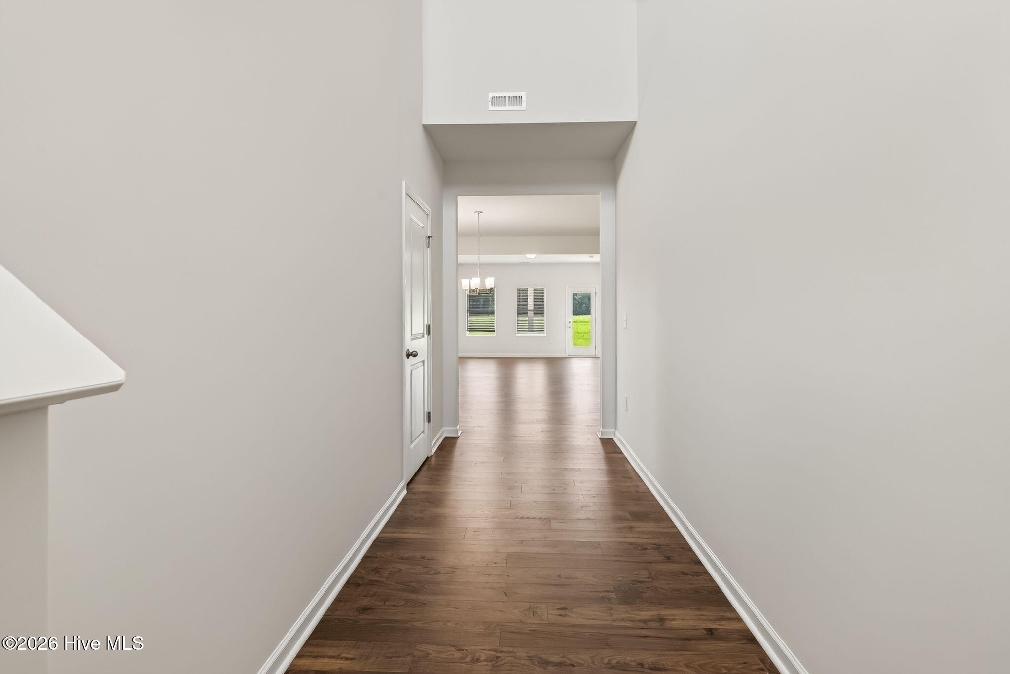 104 Rubyfield Court Property Photo 6