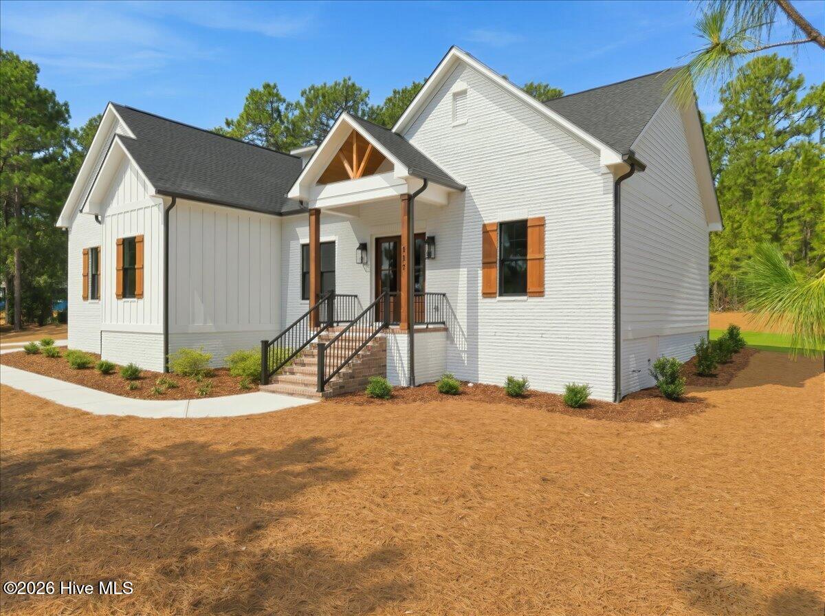 117 Steeplechase Way Property Photo 4