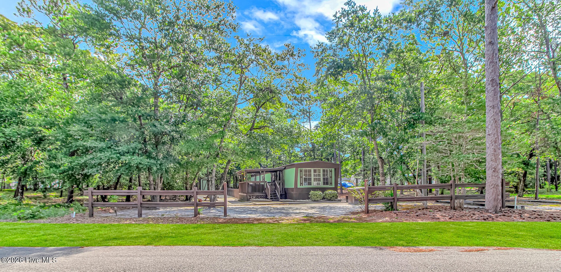 3452 Marlin Drive Se Property Photo 6