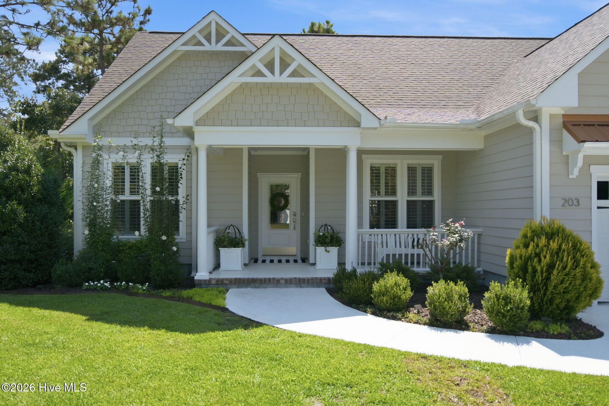 203 Whimbrel Way Property Photo 6