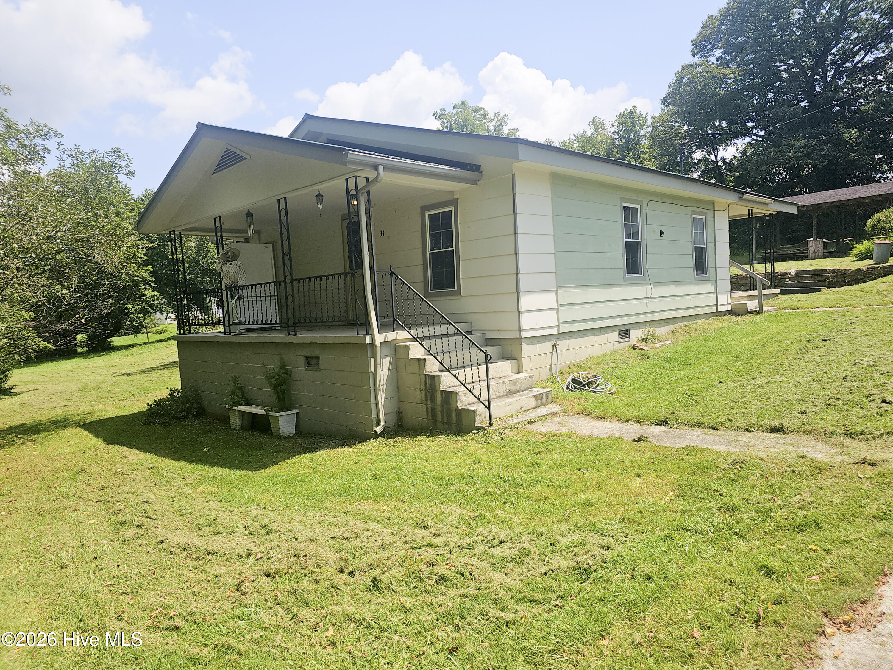 34 Trull Road Property Photo 2