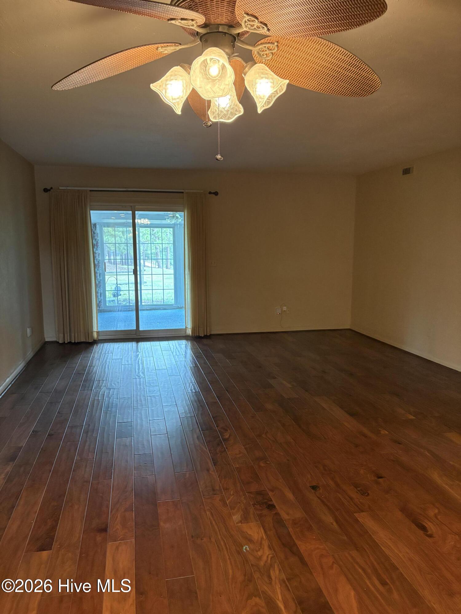 4 Foxhill Circle Property Photo 3