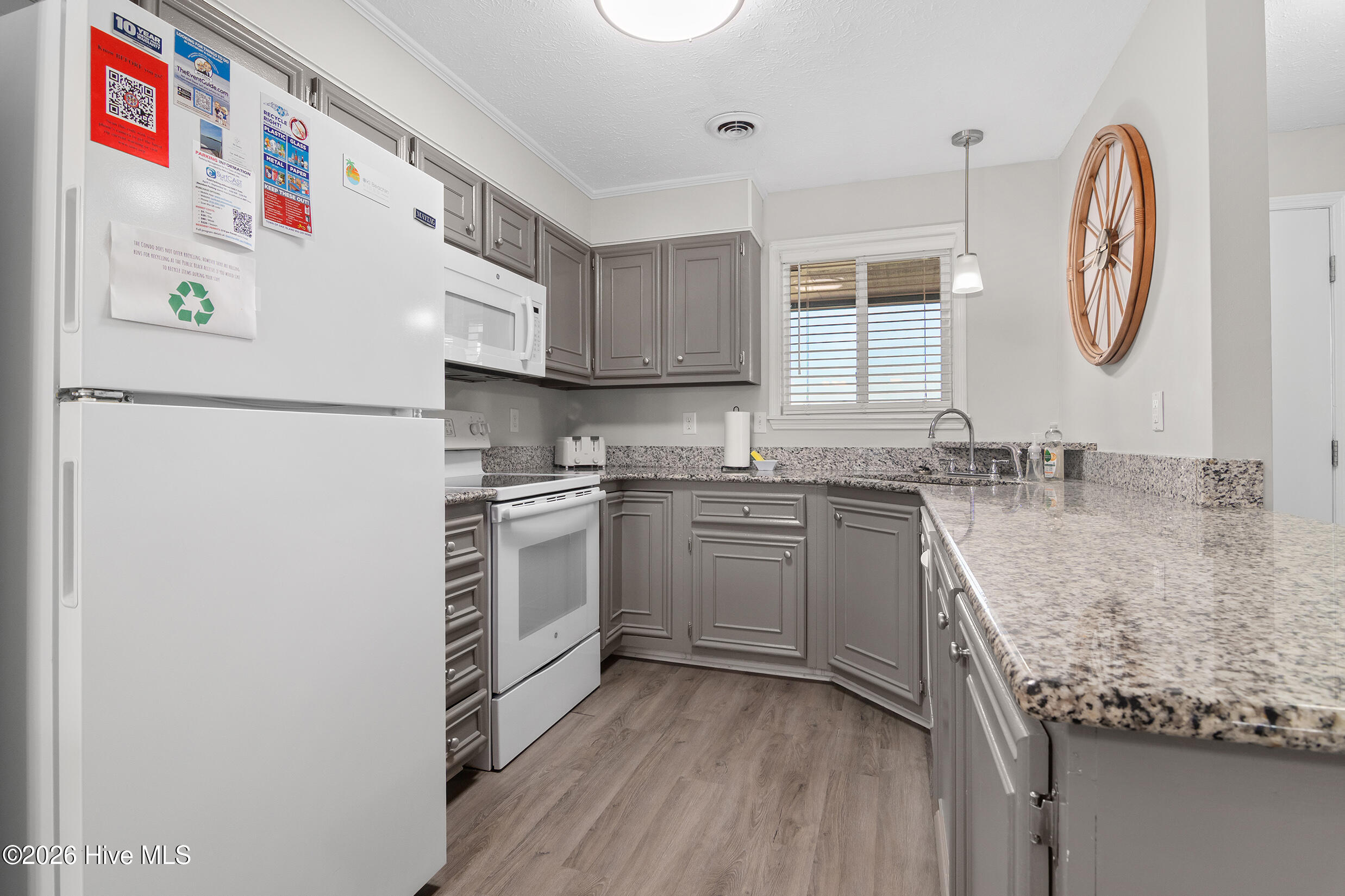 2714 W Beach Drive # 109 Property Photo 6