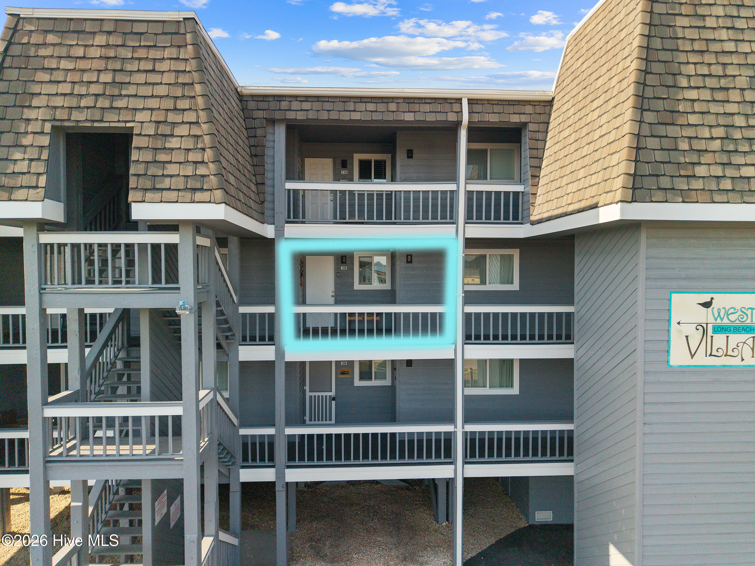 2714 W Beach Drive # 109 Property Photo 44