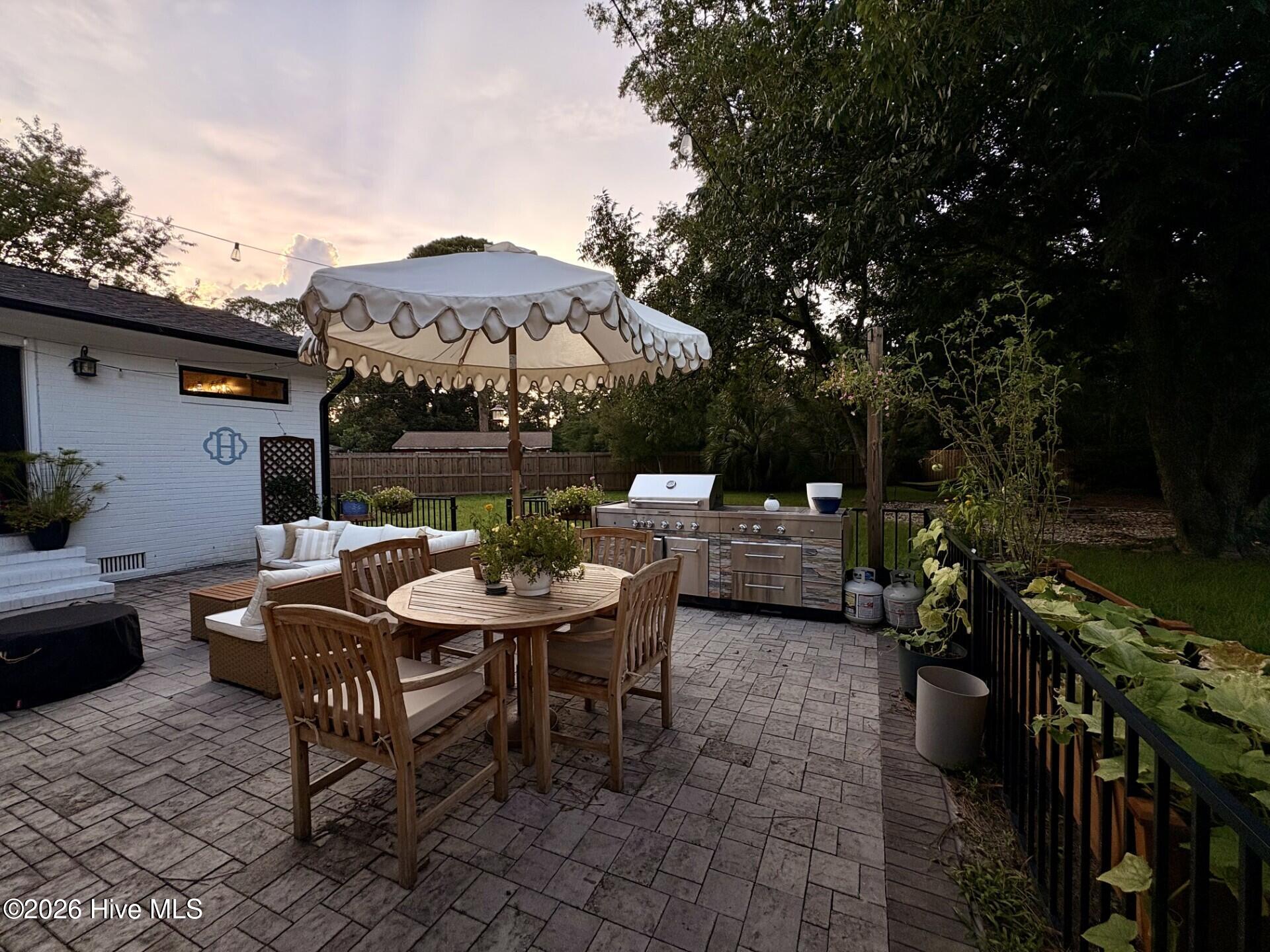 5619 Saint Nicholas Road Property Photo 22
