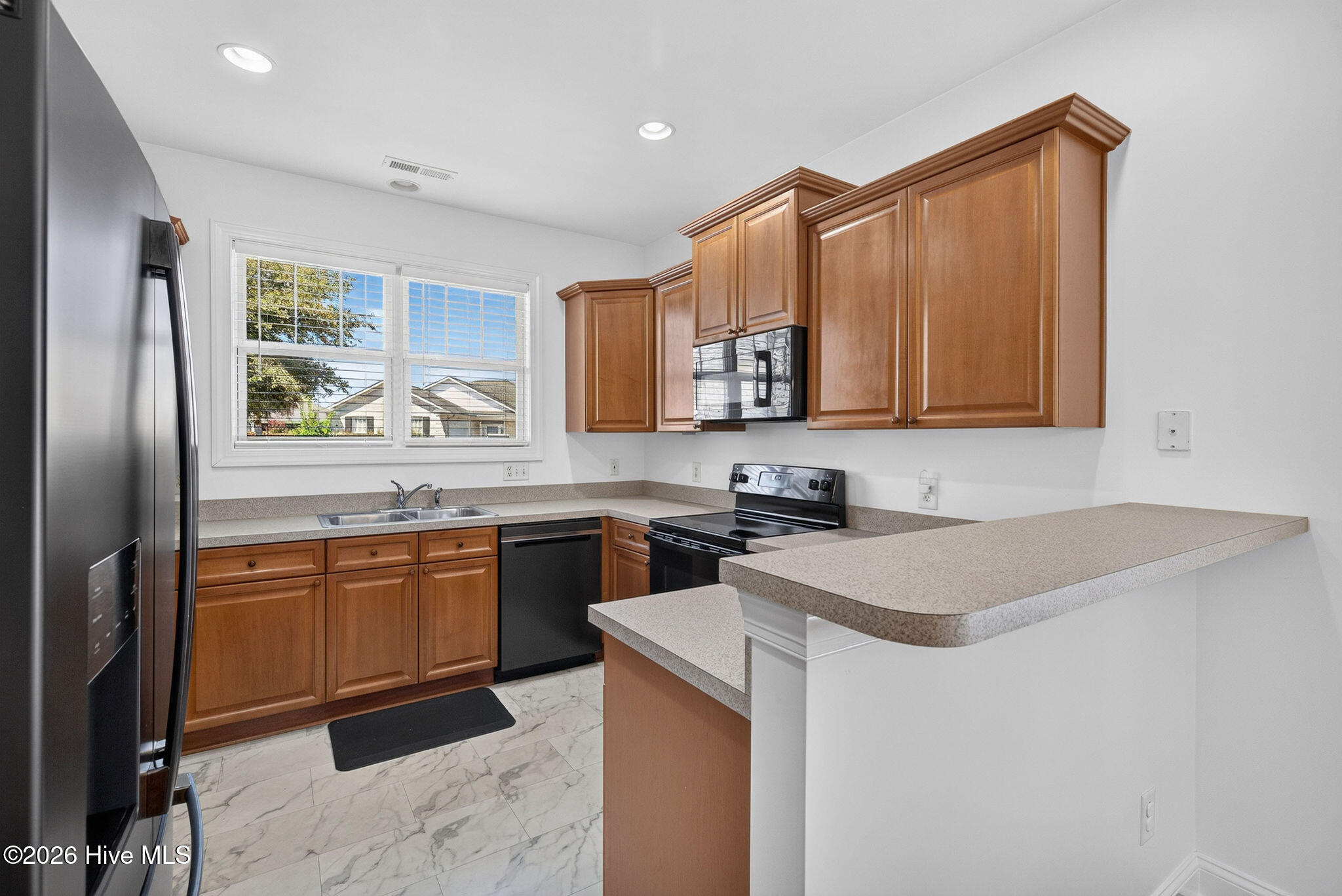 1067 Garden Club Way Property Photo 13
