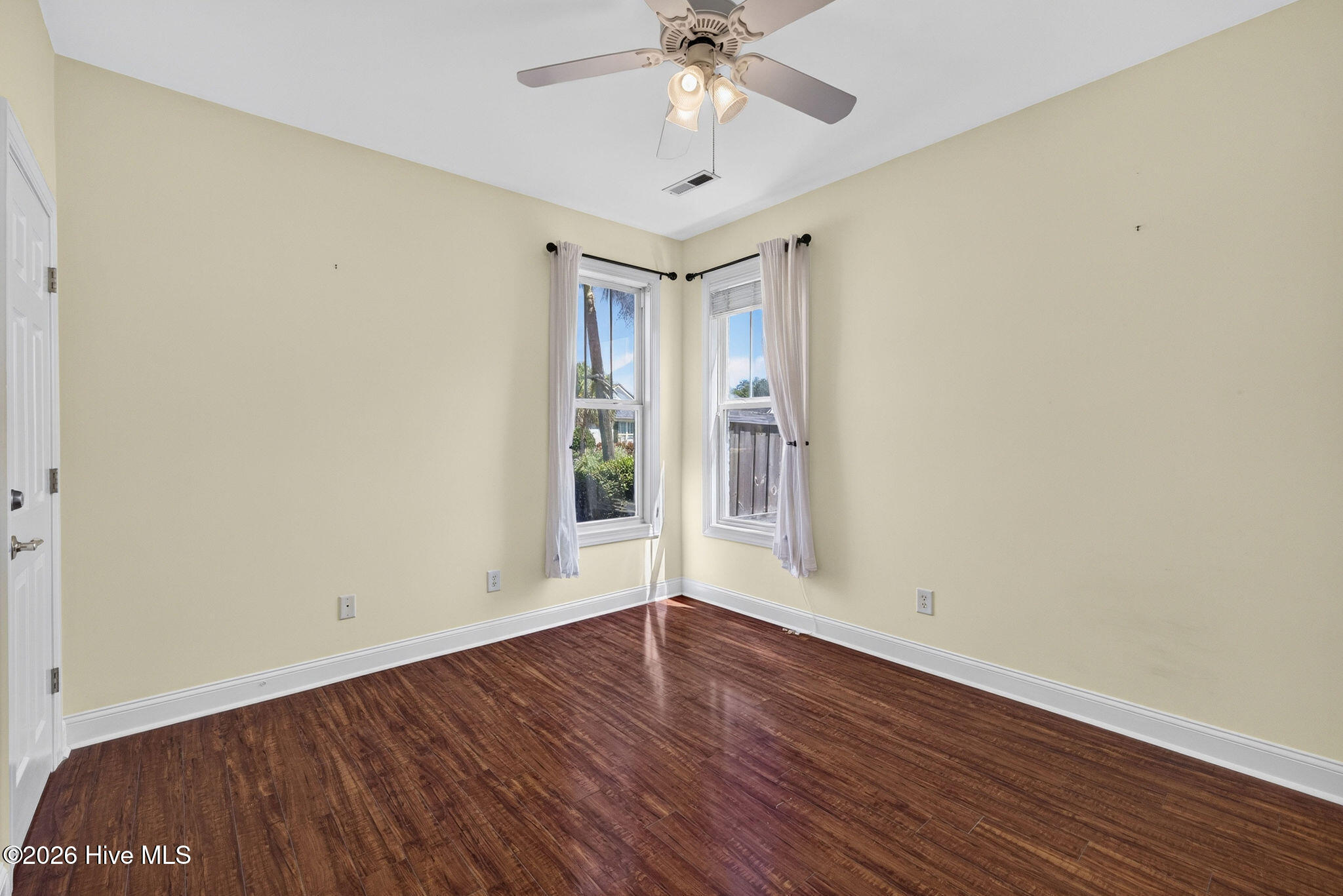 1067 Garden Club Way Property Photo 28