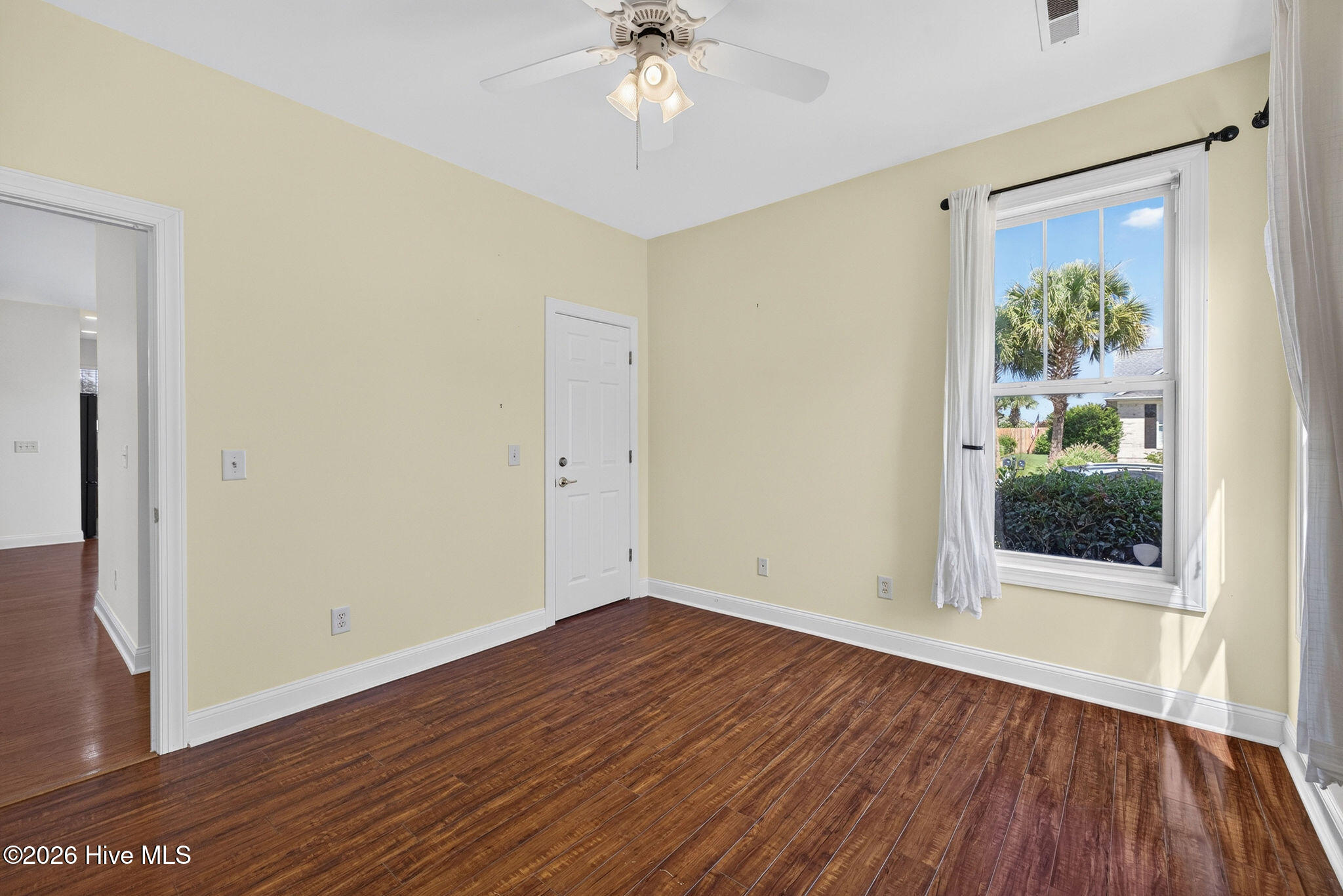 1067 Garden Club Way Property Photo 29