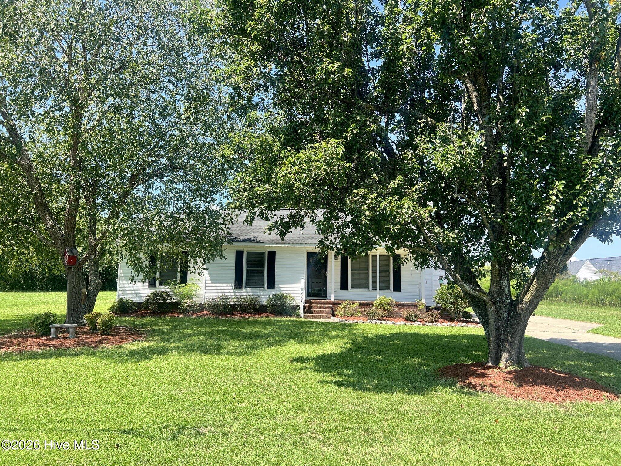 2504 Thomas Langston Road Property Photo 1