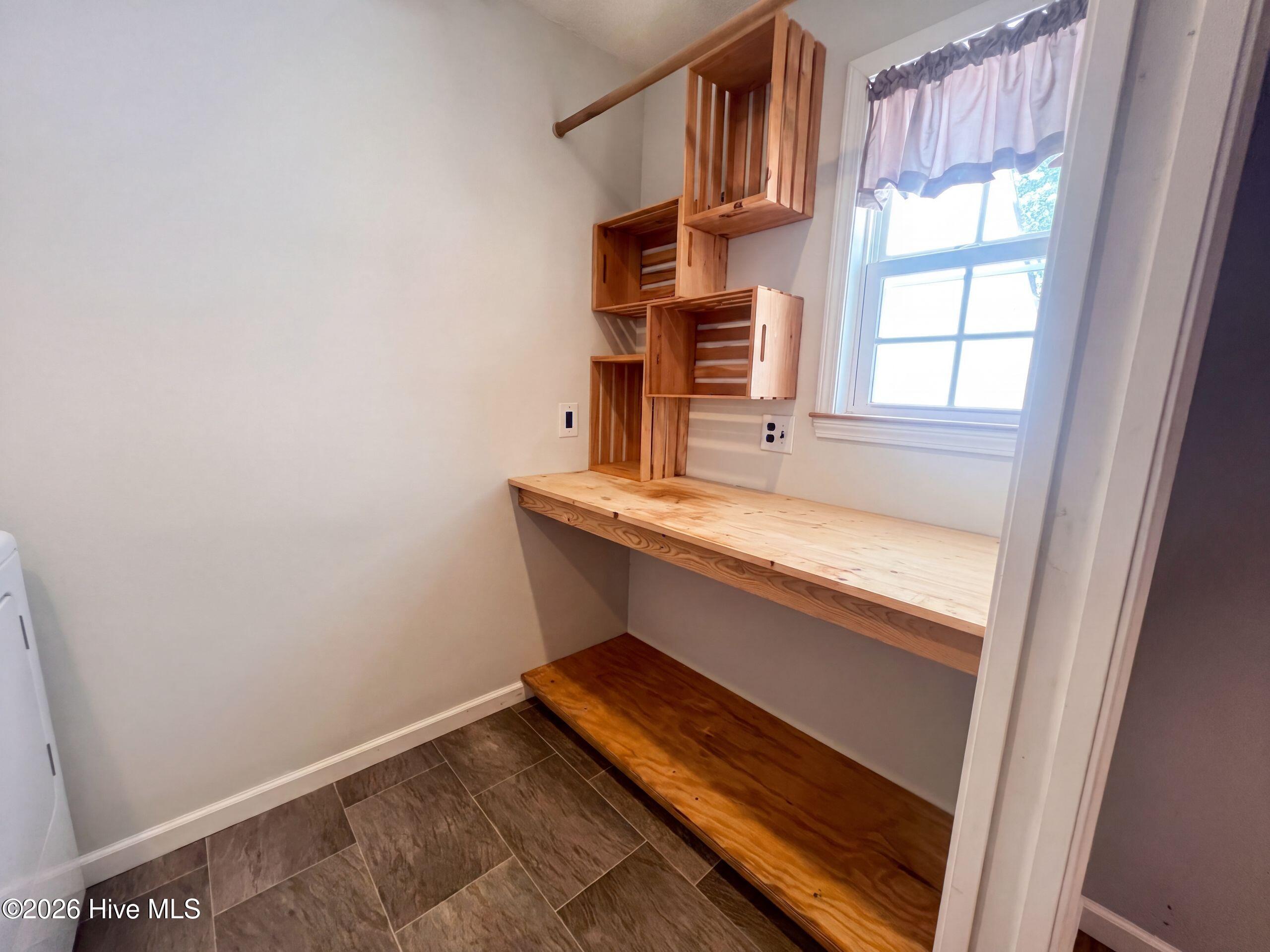 2504 Thomas Langston Road Property Photo 11