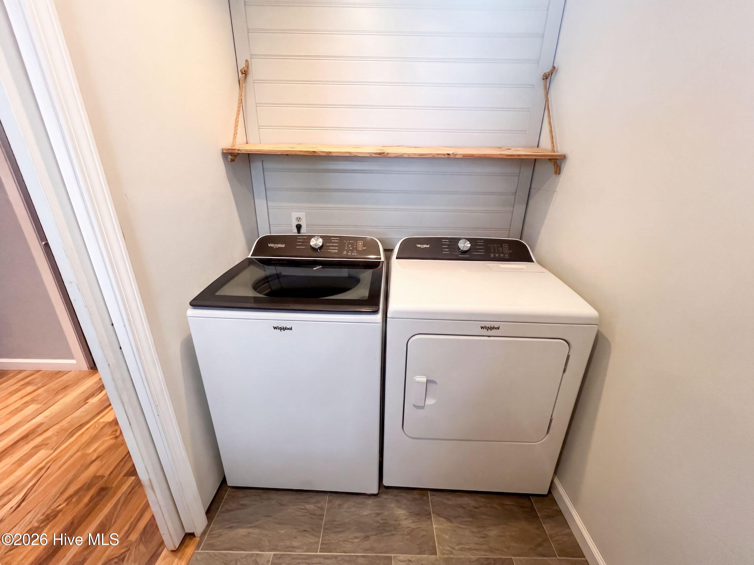 2504 Thomas Langston Road Property Photo 12