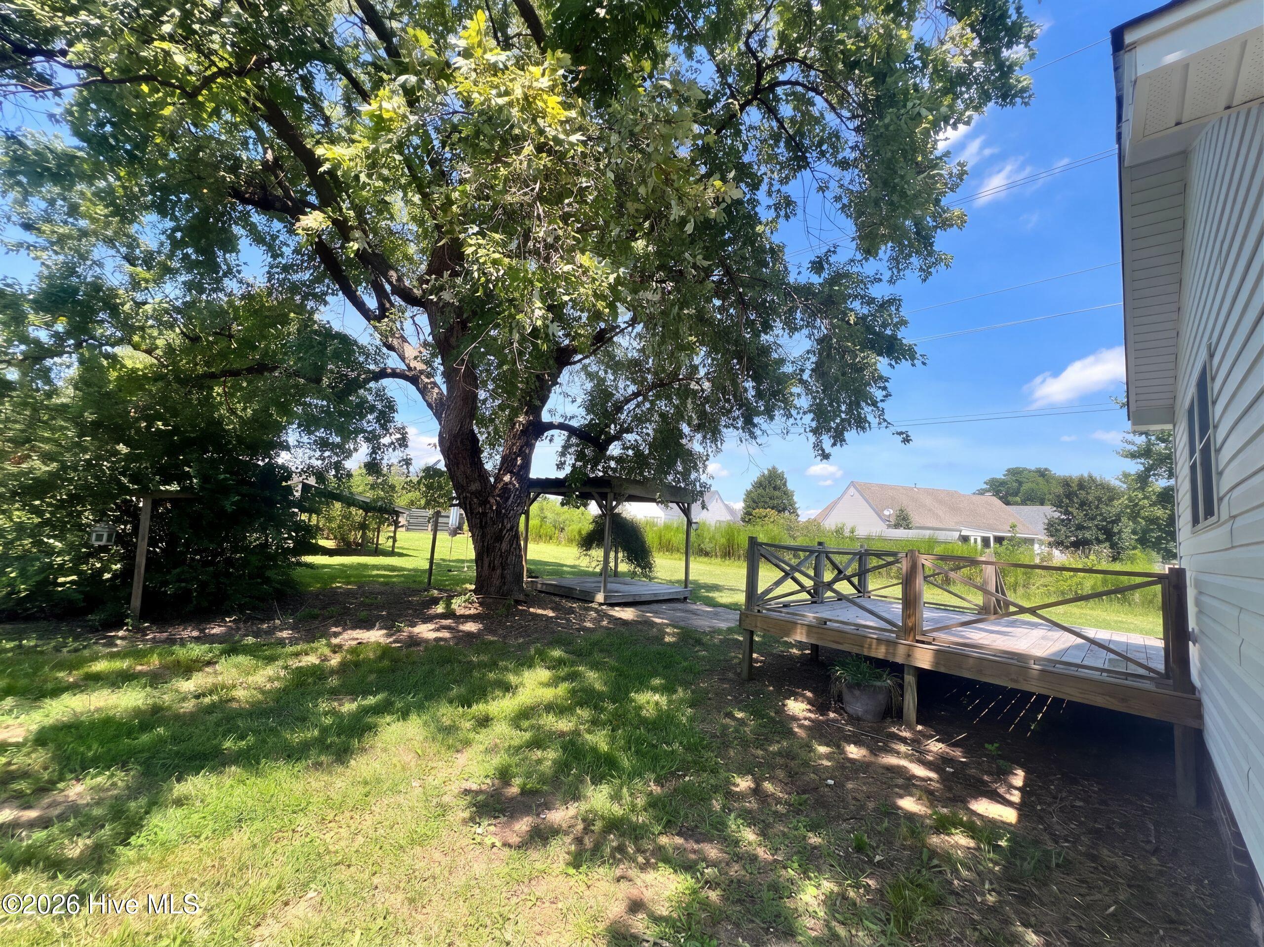 2504 Thomas Langston Road Property Photo 17