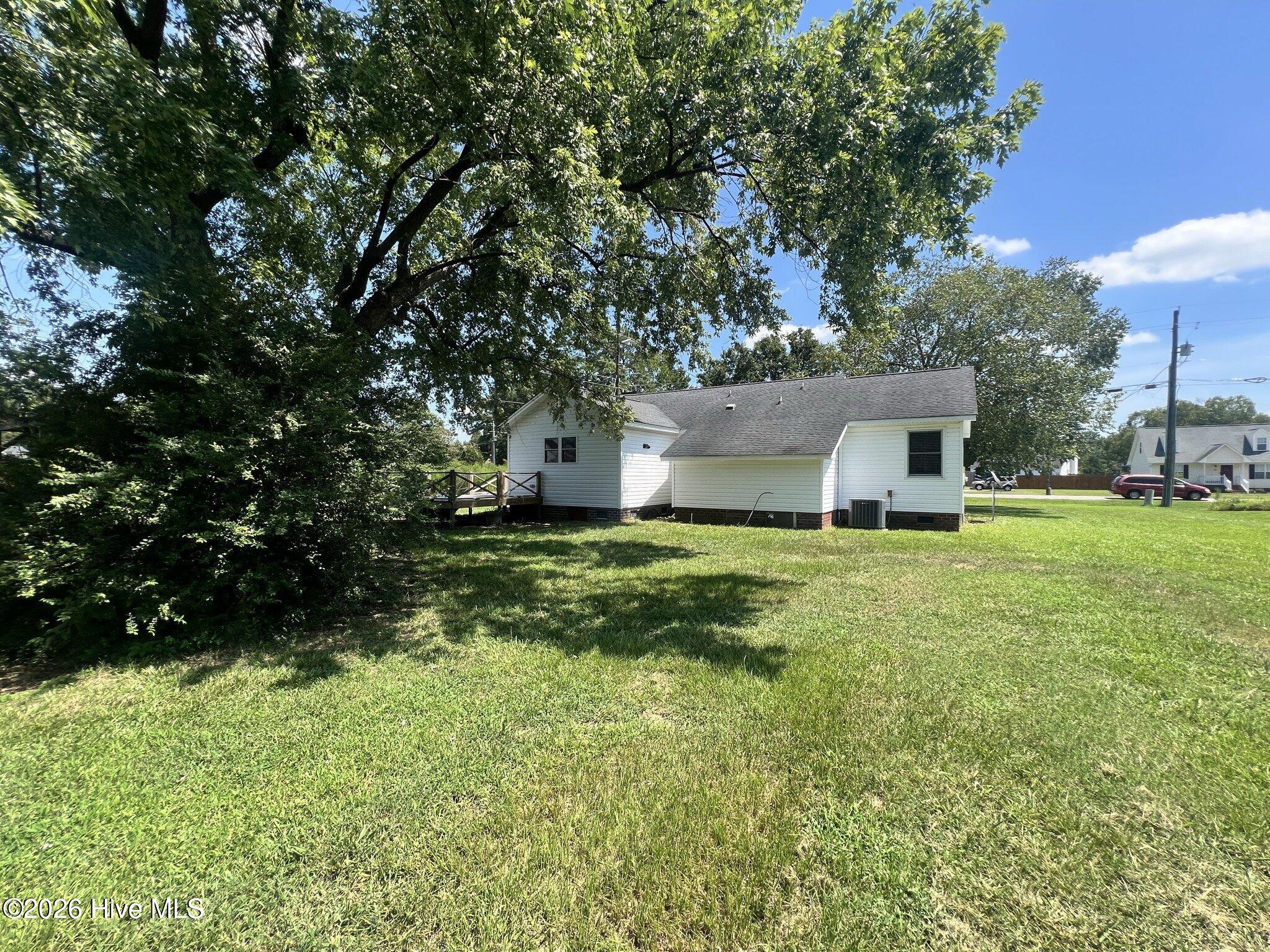 2504 Thomas Langston Road Property Photo 20