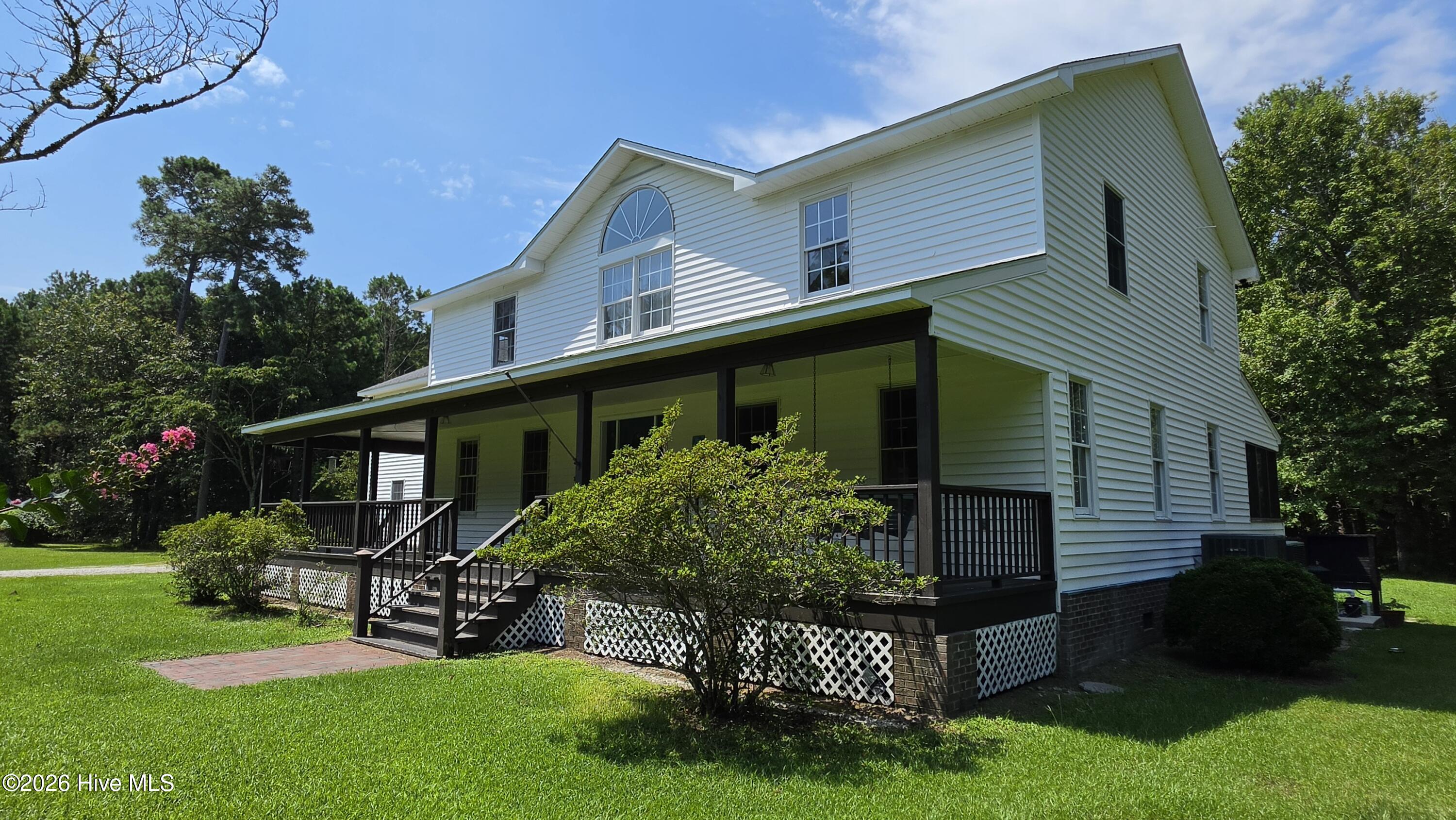 347 Sandy Point Drive Property Photo 12