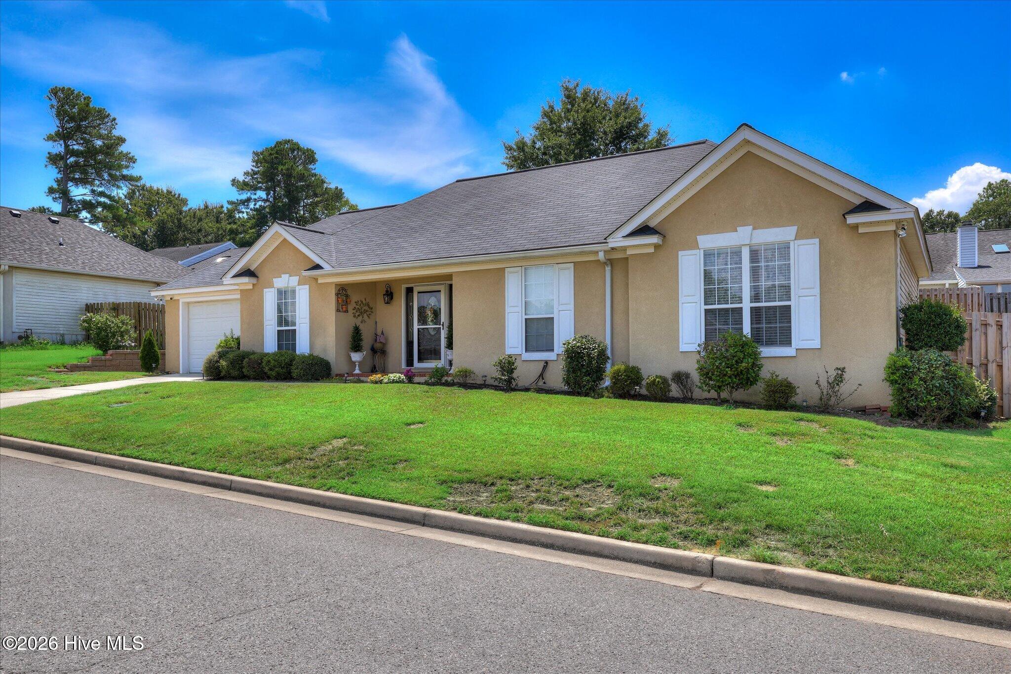37 Hillwood Court Property Photo 3