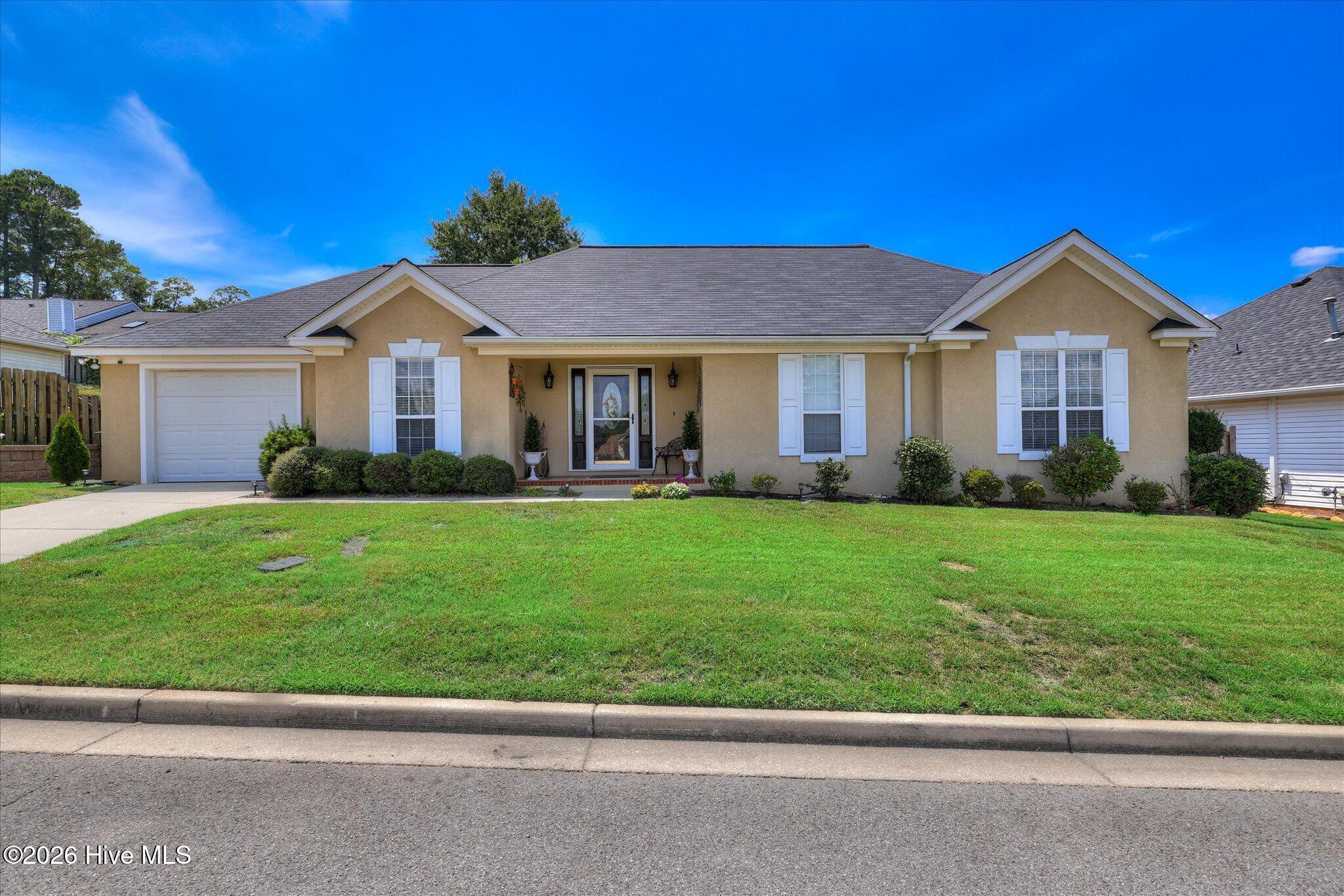 37 Hillwood Court Property Photo 4