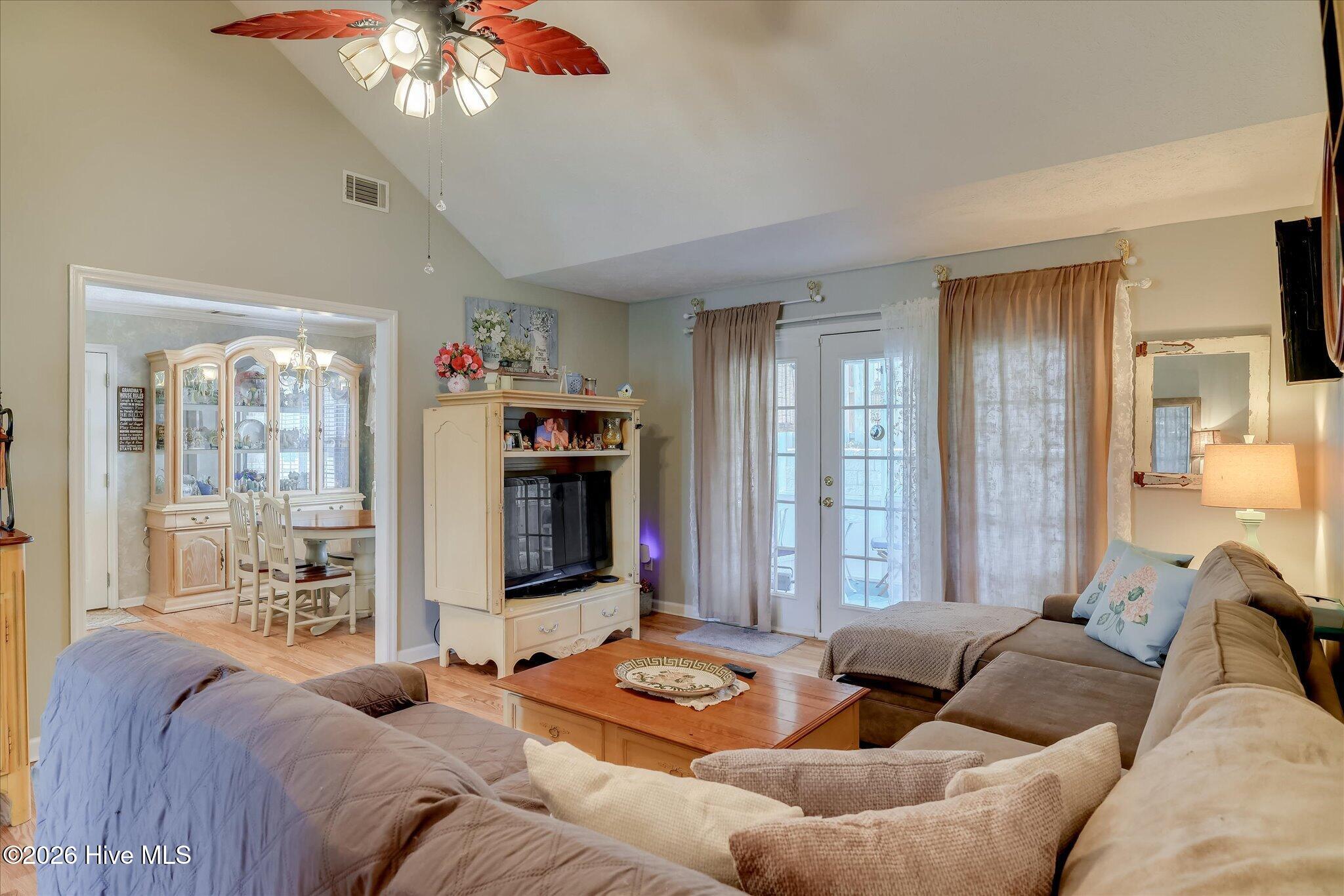 37 Hillwood Court Property Photo 9