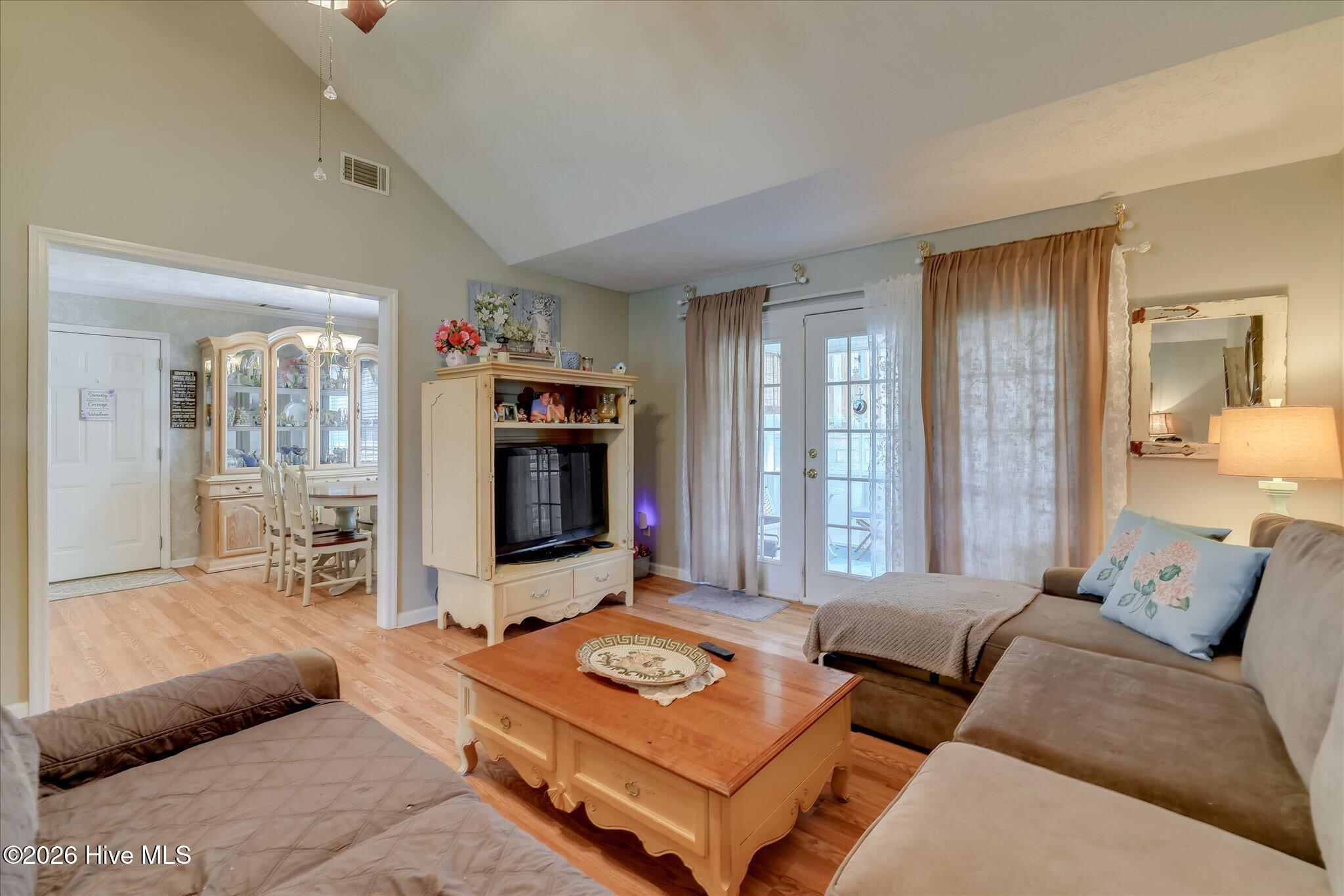 37 Hillwood Court Property Photo 10