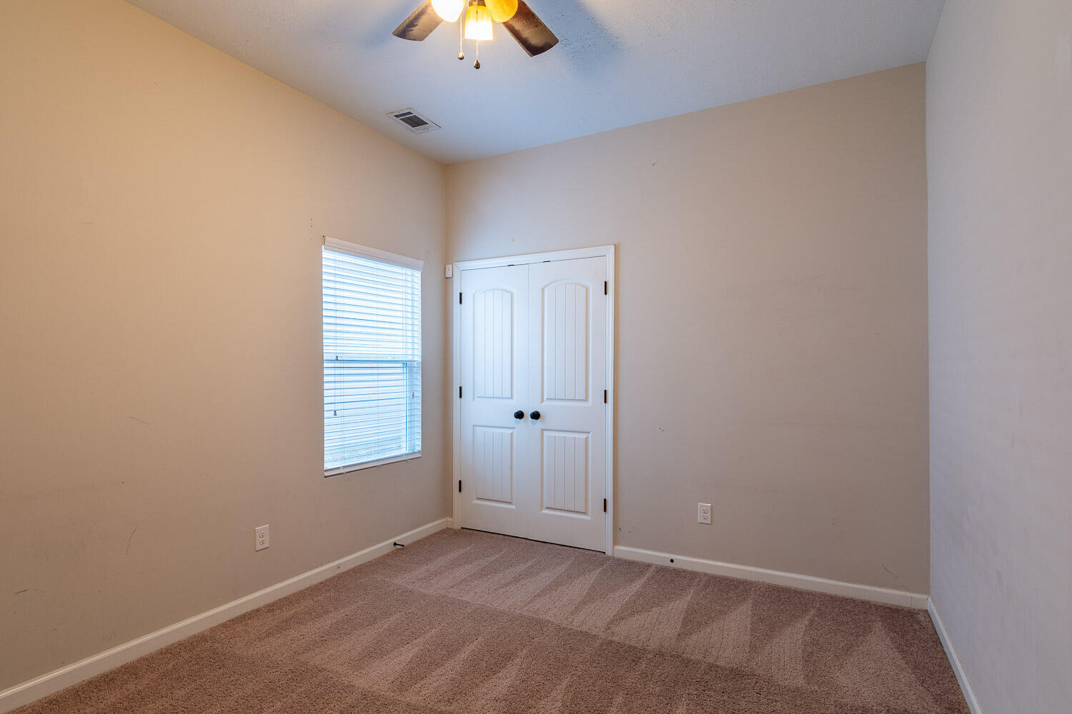 3237 Alexandria Drive Property Photo 20