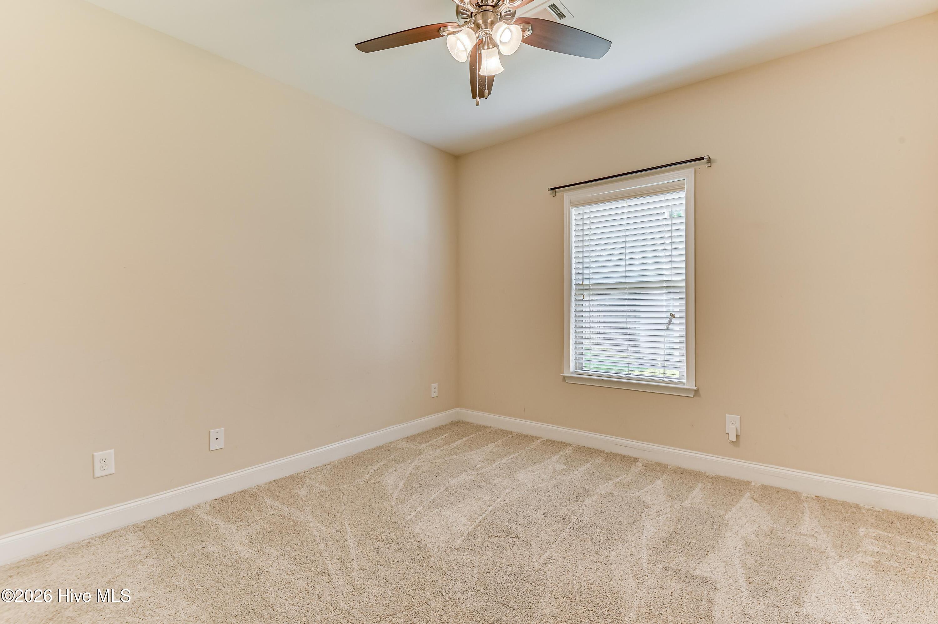 3830 Berkshire Way Property Photo 9